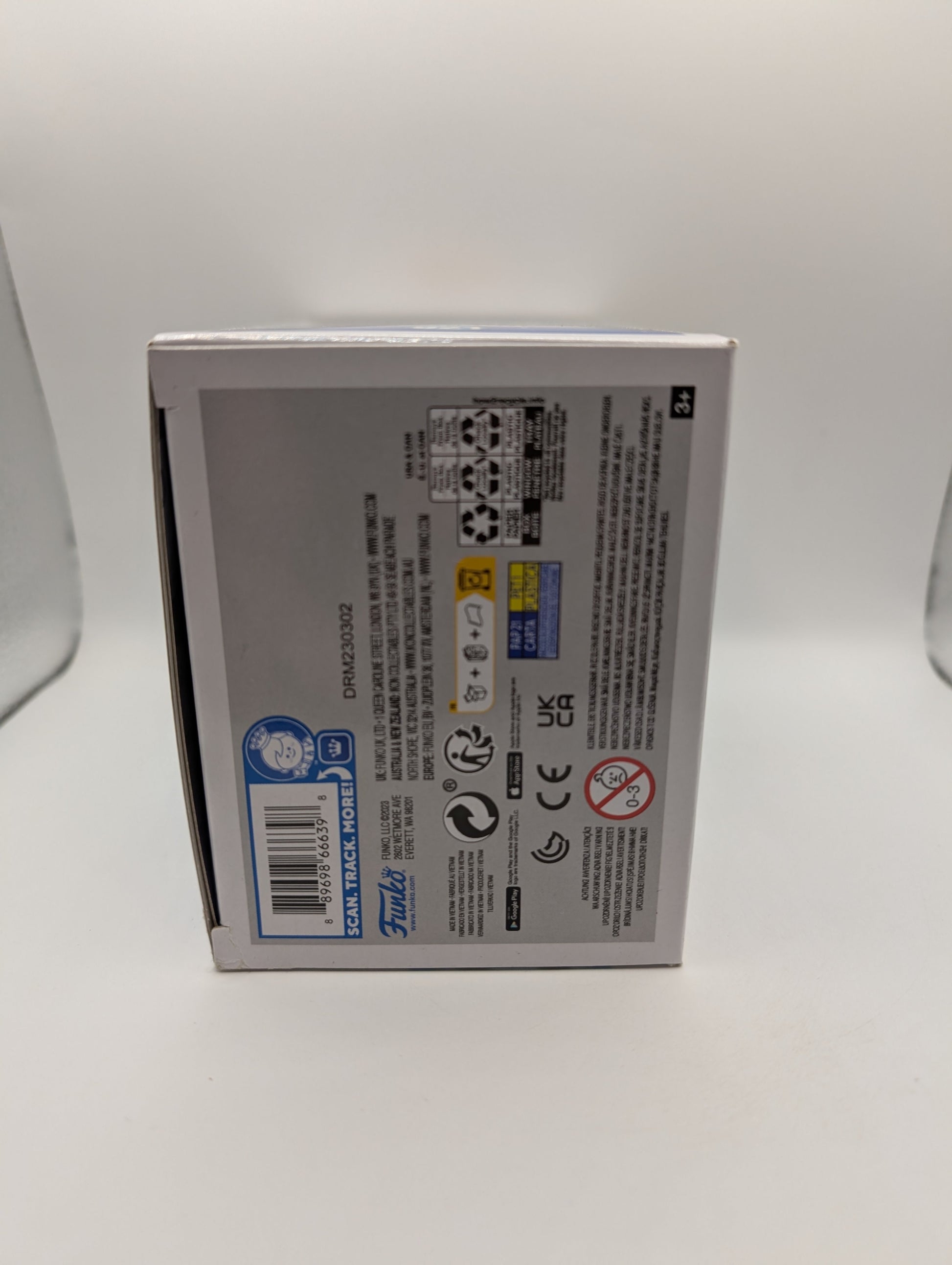 Pokemon Glaceon (#921) Flocked POP FRENLY BRICKS - Open 7 Days