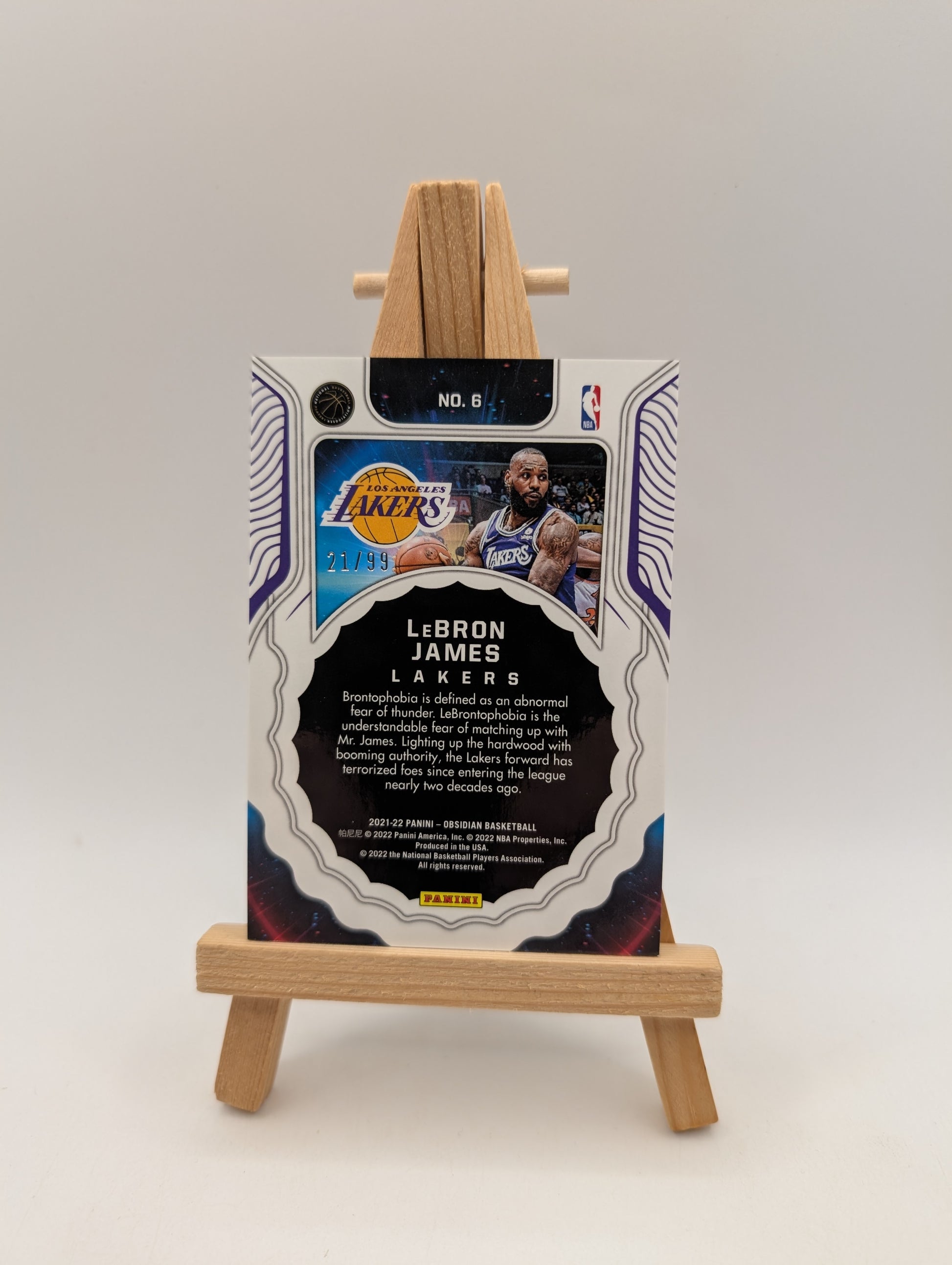 2021-22 Panini Obsidian Lebron James Supernova /99 Lakers SP