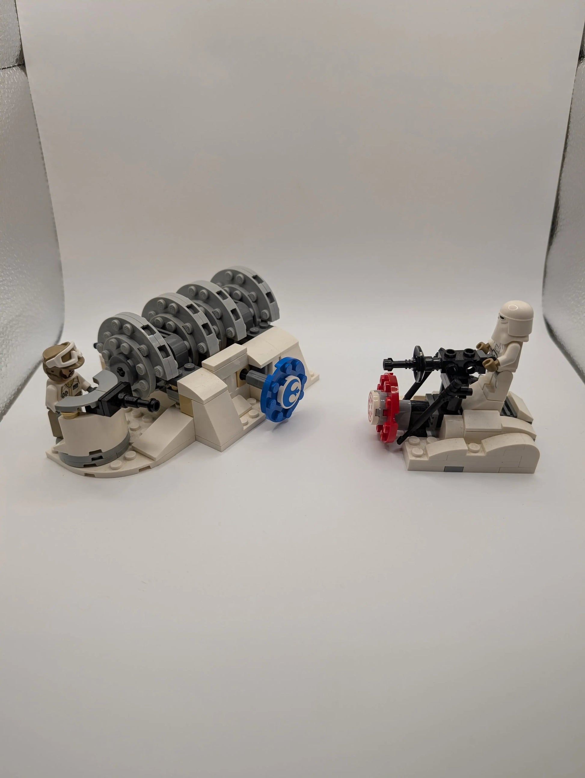 LEGO Star Wars 75239 Incomplete Set, includes 2 Minifigures USED FRENLY BRICKS - Open 7 Days