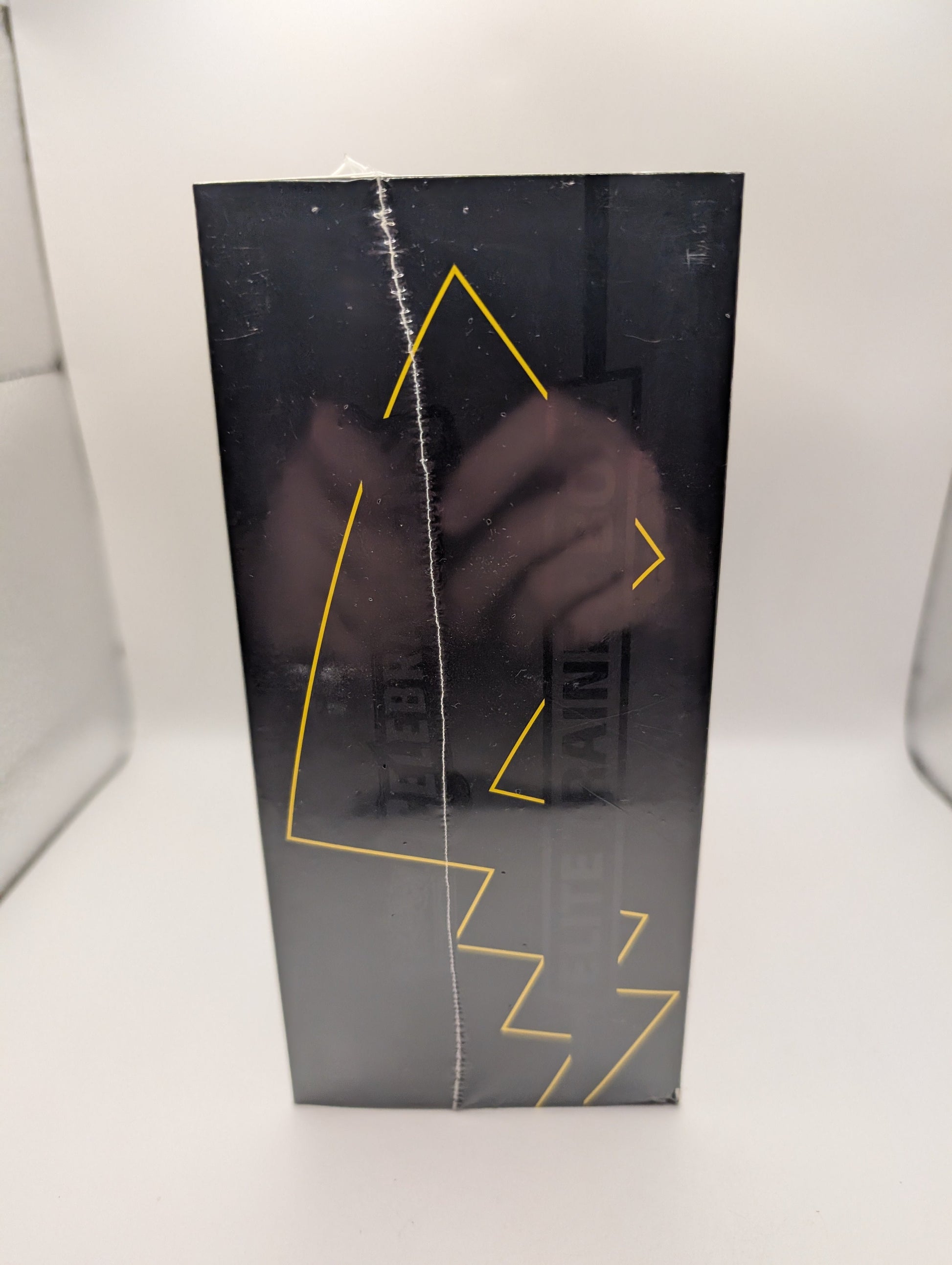 Pokemon TCG - Celebrations Elite Trainer Box ETB - NEW Factory SEALED English FRENLY BRICKS - Open 7 Days