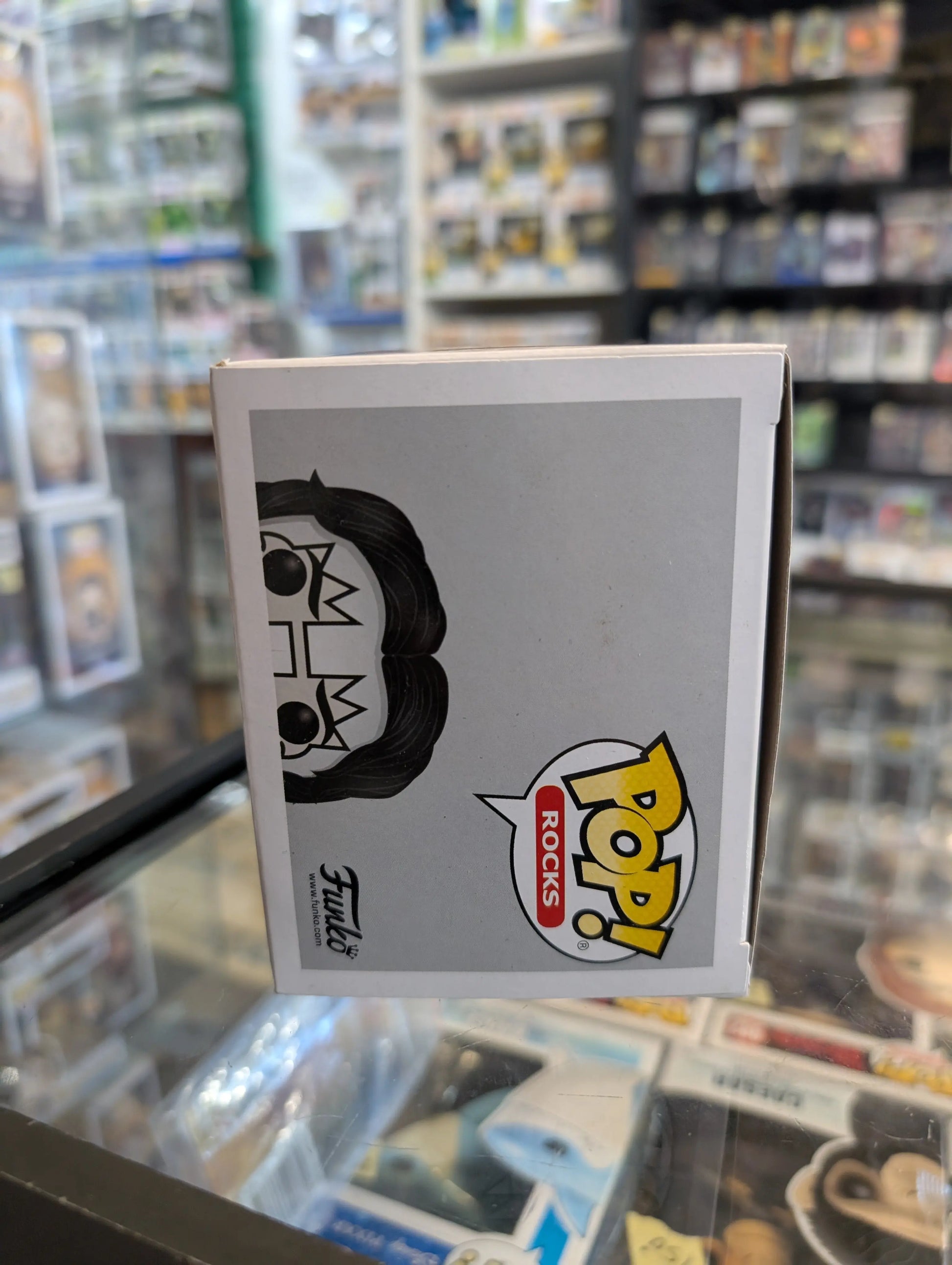 Pop Music Kiss - The SpaceMan vinyl #123 FRENLY BRICKS - Open 7 Days