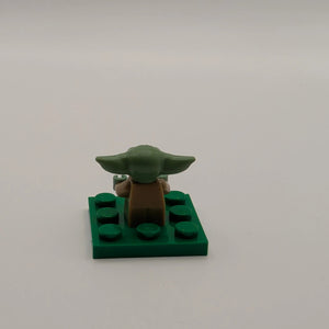Lego Star Wars Yoda The Child MICRO MINI FIGURE ONLY from 75292 FRENLY BRICKS - Open 7 Days