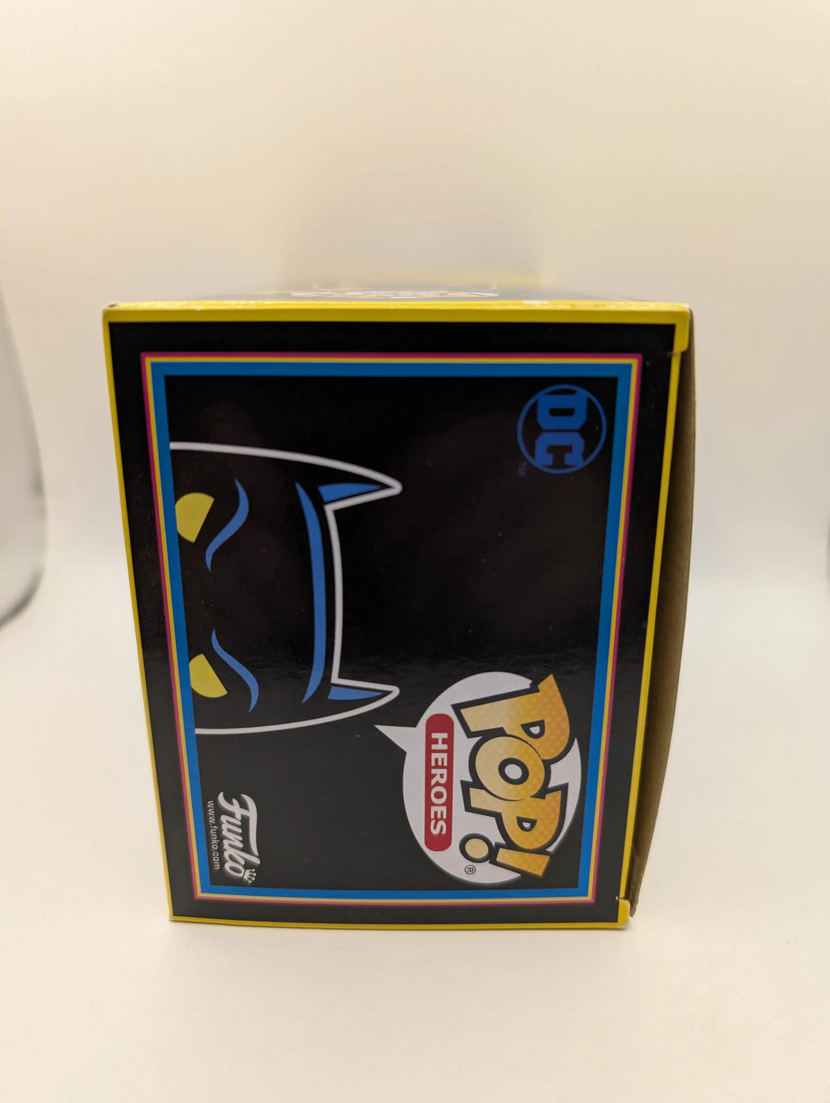 Batman #369 Blacklight Funko Pop Vinyl (Batman: The Animated Series) FRENLY BRICKS - Open 7 Days image 5