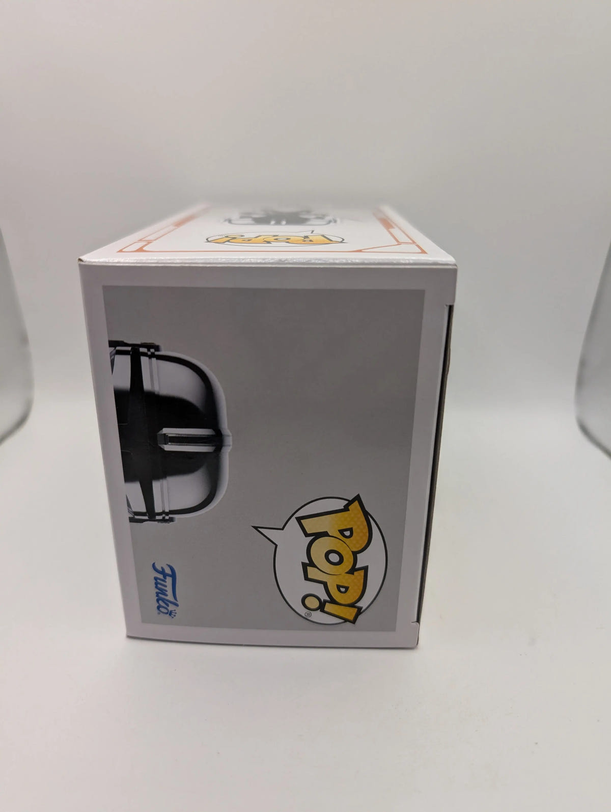 Funko Pop! Star Wars The Mandalorian With Darksaber Glows In The Dark #491 FRENLY BRICKS - Open 7 Days image 5