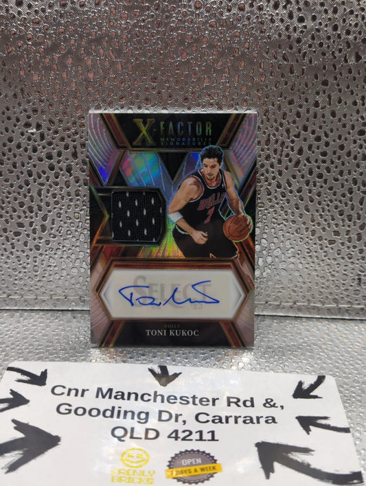 2022-23 Panini Select TONI KUKOC Patch Auto /199 Silver FRENLY BRICKS - Open 7 Days