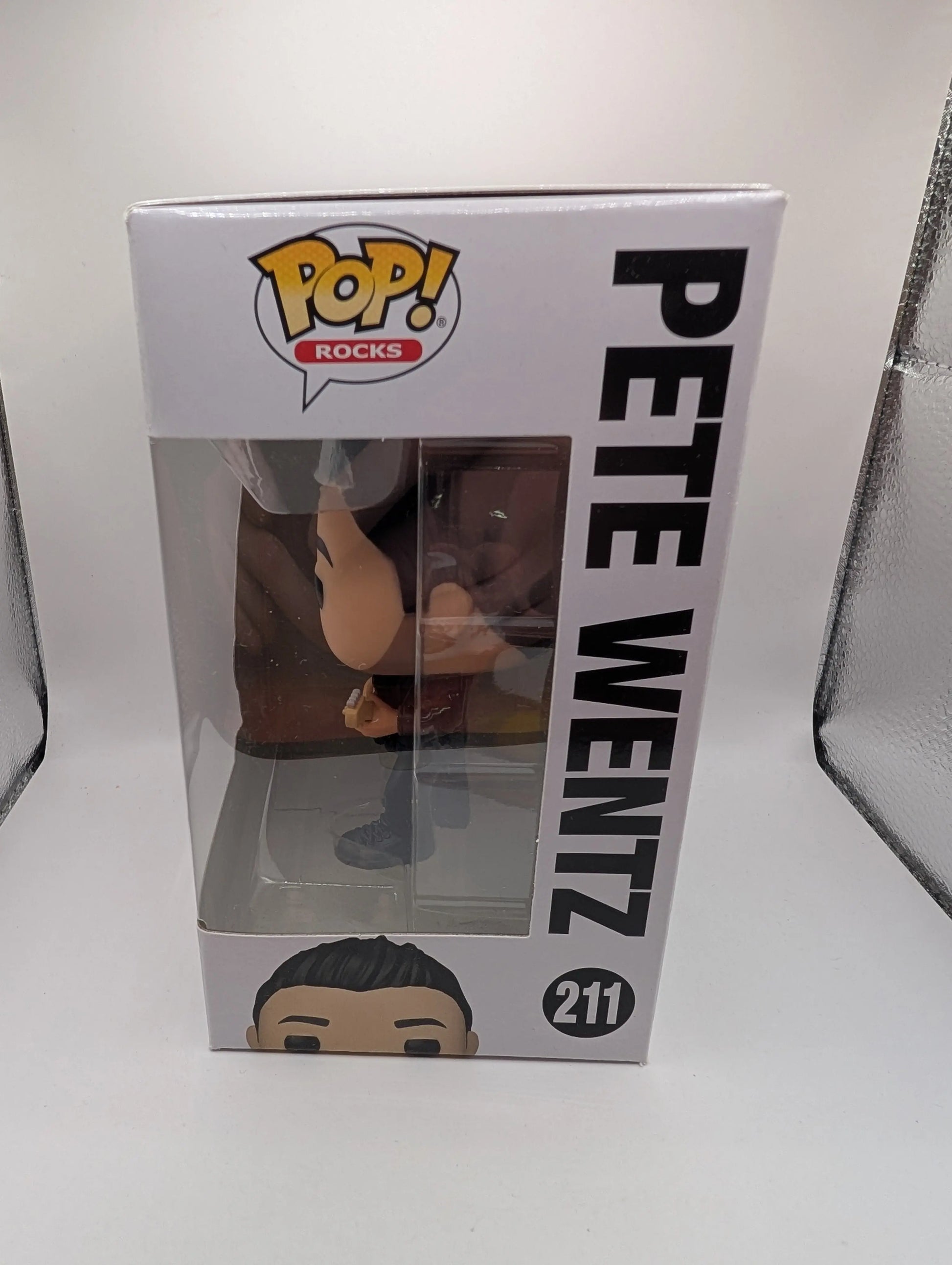 FUNKO POP! VINYL - Pete Wentz  - # 211 - Fall Out Boys FRENLY BRICKS - Open 7 Days