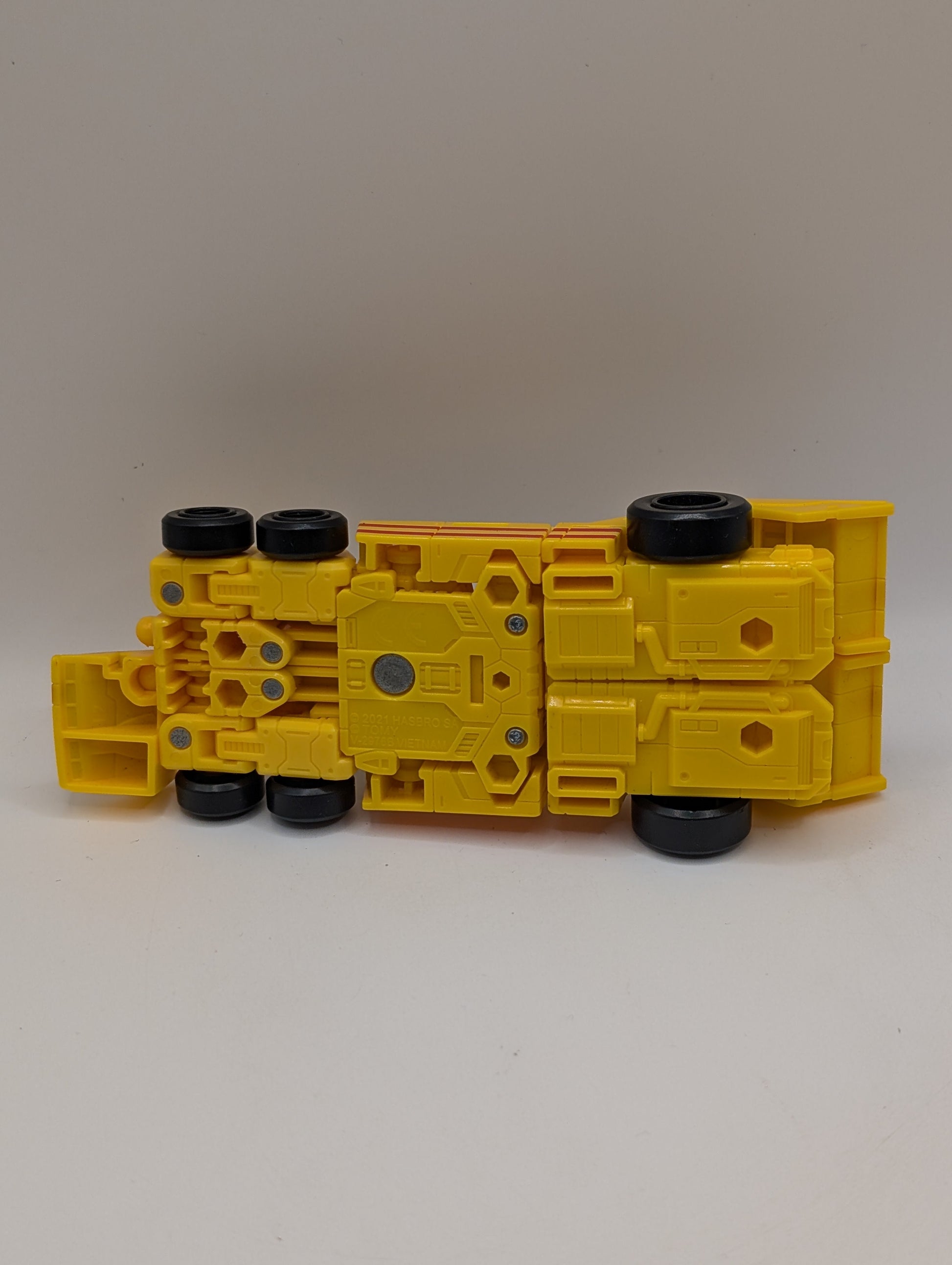 Transformers Generations Legacy Deluxe Class Dragstrip Menasor Action Figure FRENLY BRICKS - Open 7 Days