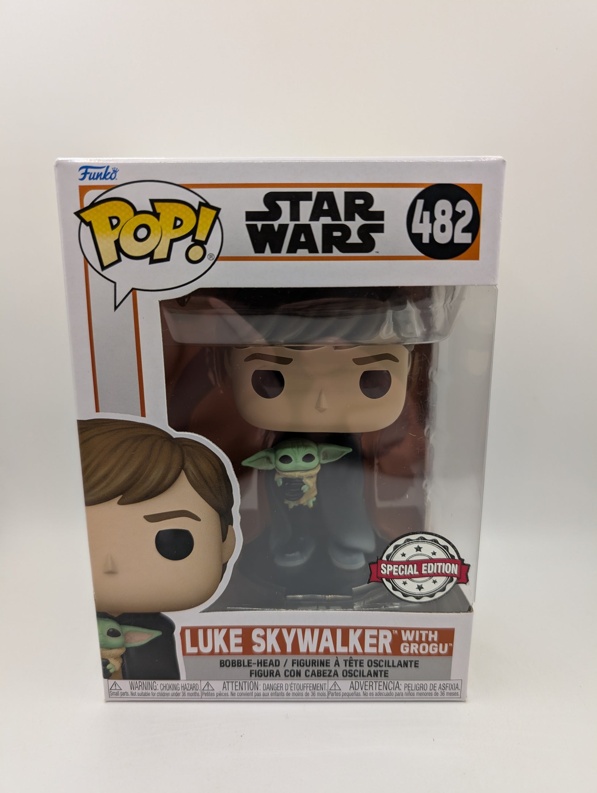 Funko Pop! Vinyl: Star Wars - Luke Skywalker with Grogu #482