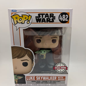 Funko Pop! Vinyl: Star Wars - Luke Skywalker with Grogu #482