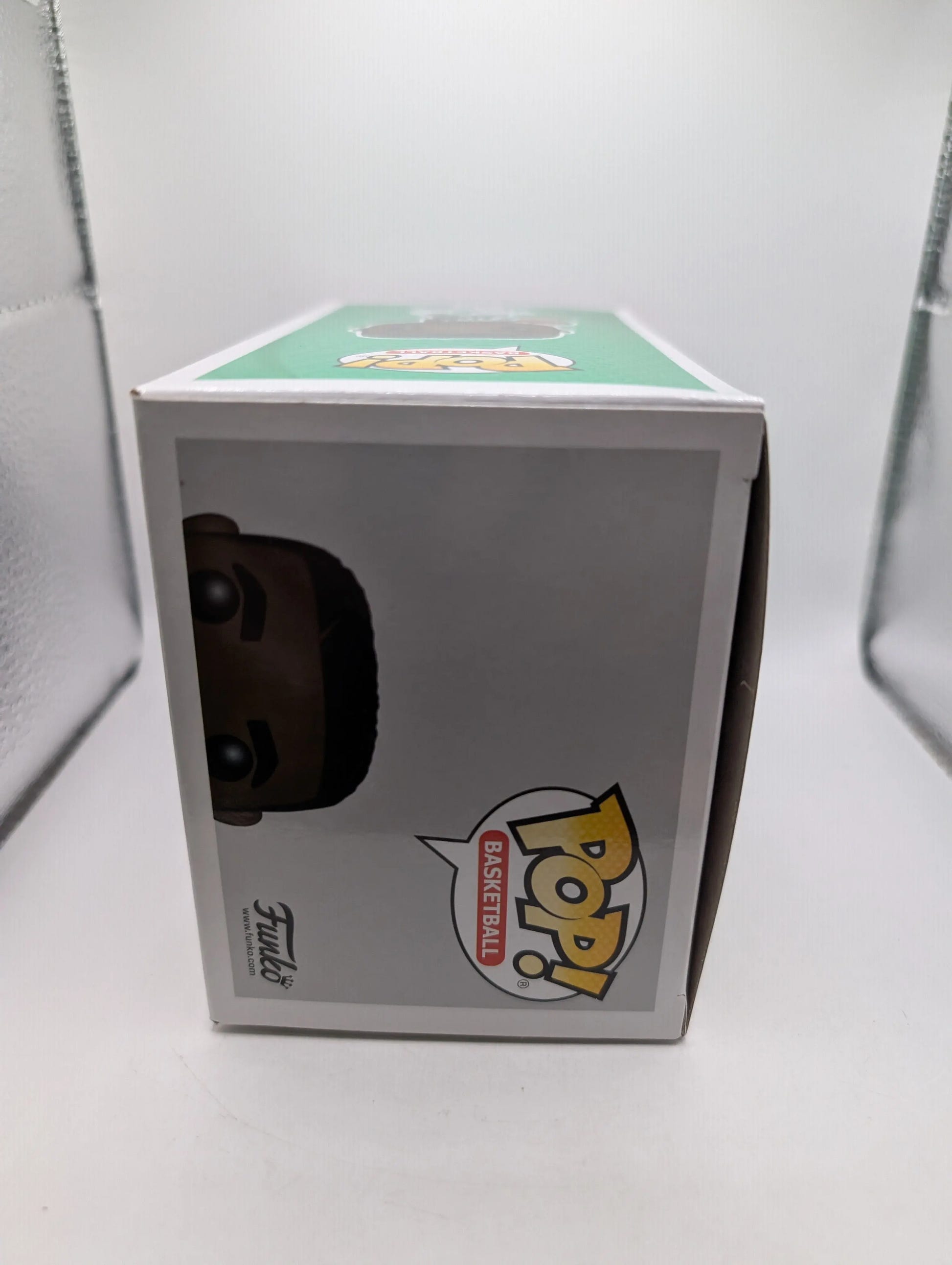 Kyrie Irving 46 ~ NBA: Boston Celtics ~ Funko POP! Vinyl, photo 5 image 5