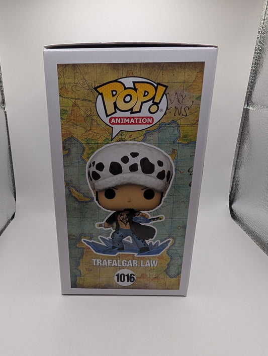 One Piece Trafalgar Law #1016 GLOW CHASE Funko Pop! in PROTECTOR FRENLY BRICKS - Open 7 Days