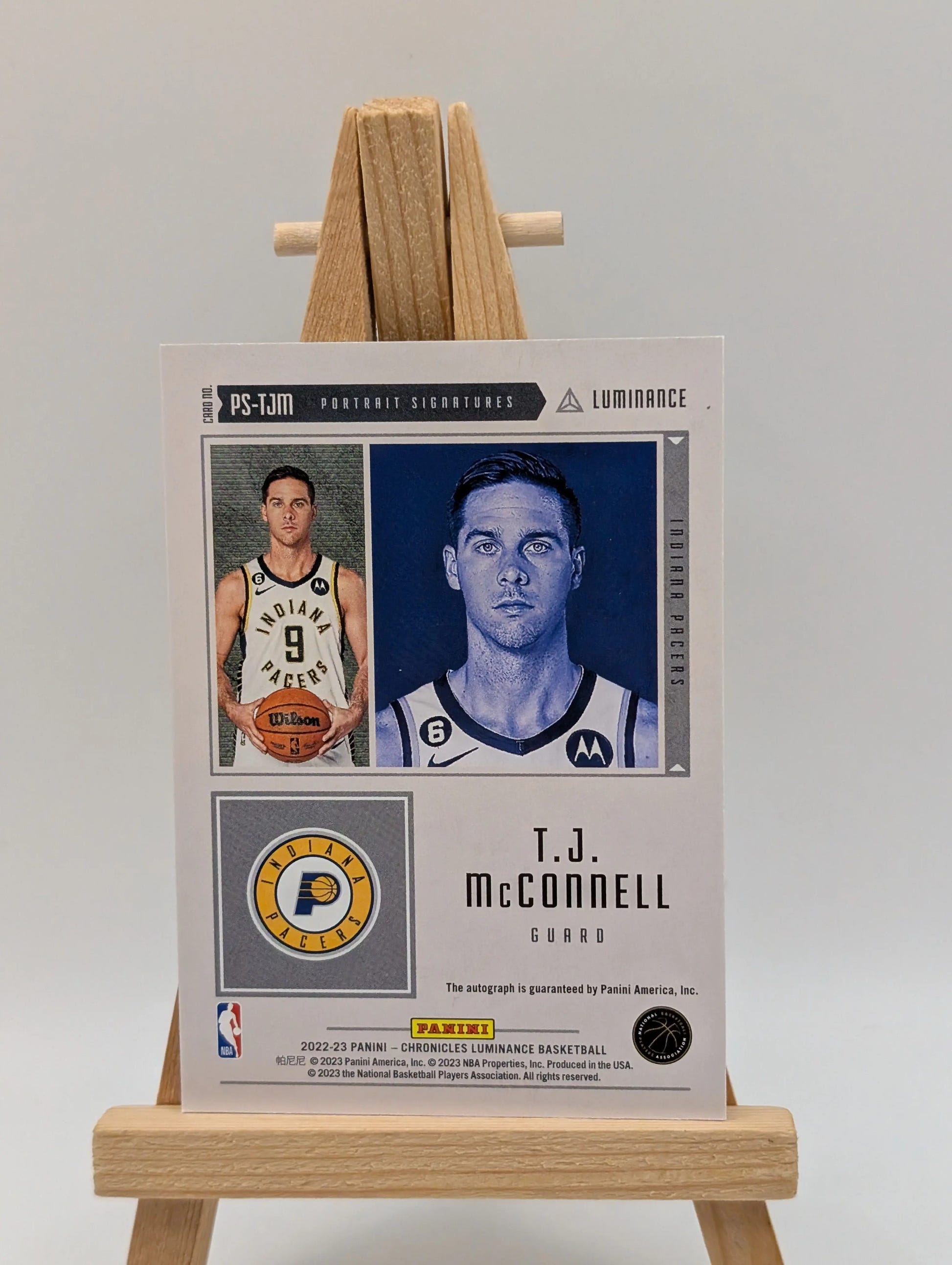 2022-23 Panini Chronicles Luminance TJ McConnell /25 Auto Portrait FRENLY BRICKS - Open 7 Days image 8