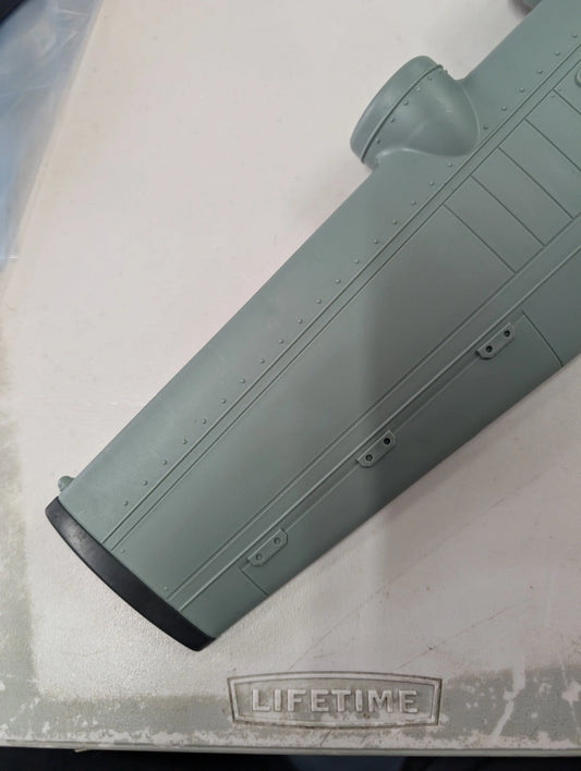 Wing from plane see pics FRENLY BRICKS - Open 7 Days