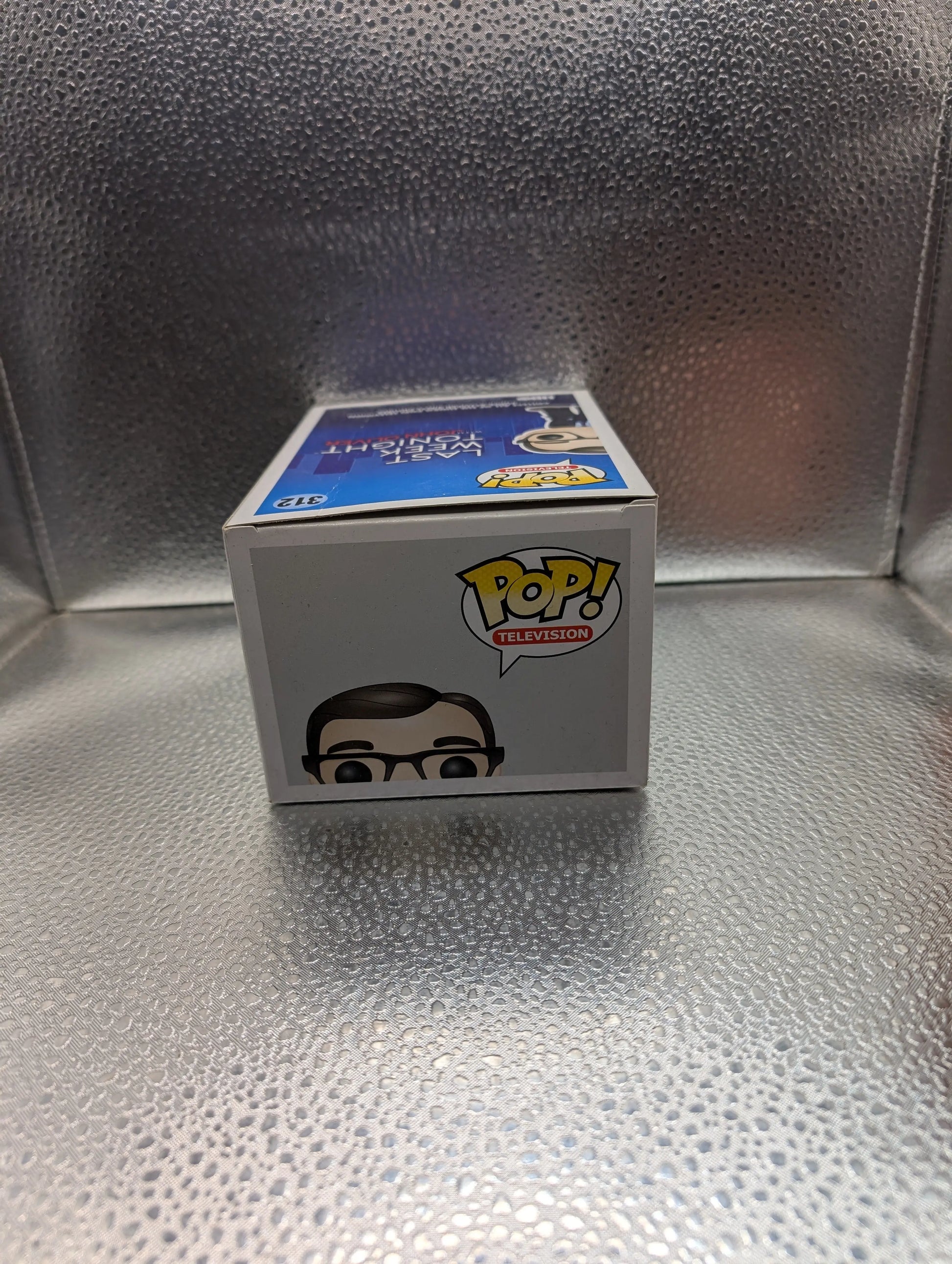 FUNKO Pop Vinyl Last Week Tonight Whth John Oliver #312 FRENLY BRICKS - Open 7 Days