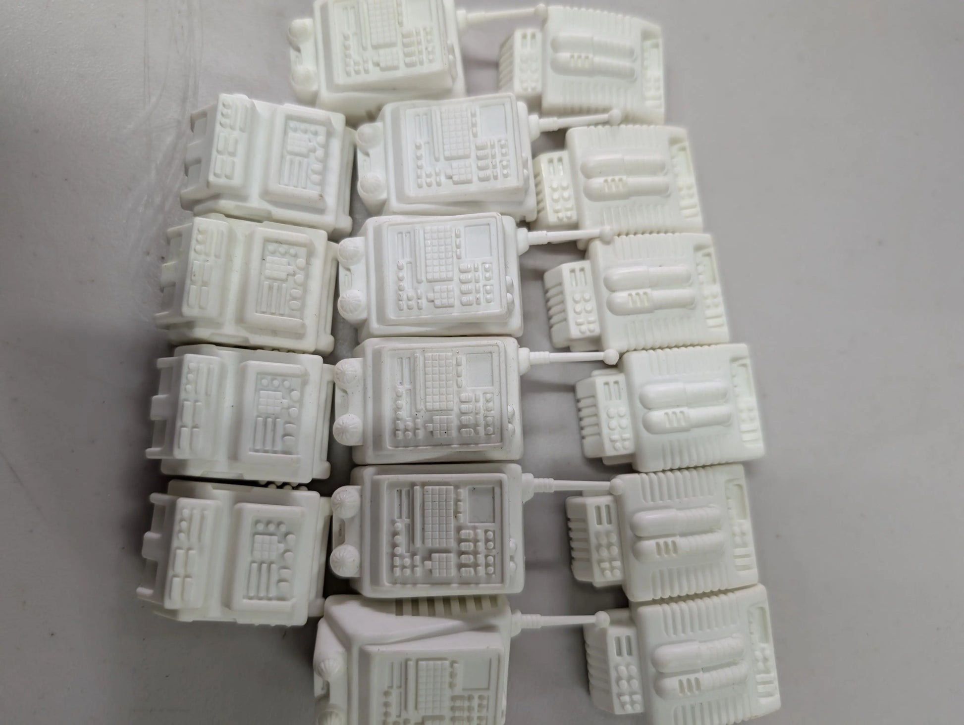 GI Joe 90-94 Accessories Lot of White Action Figure Backpacks FRENLY BRICKS - Open 7 Days