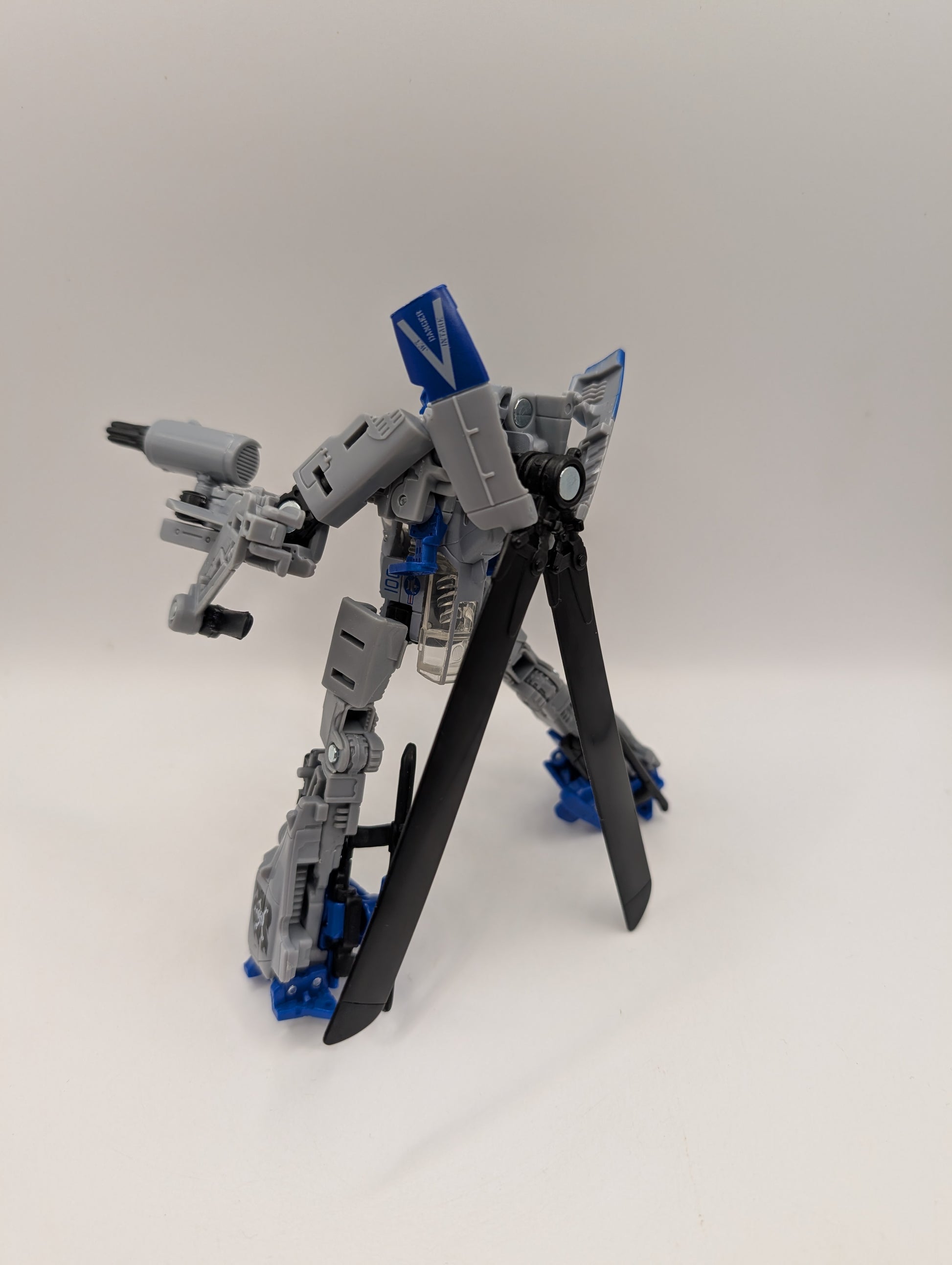 New Transformers Hasbro Dropkick Studio Series 22 Decepticon Action Figure Toys