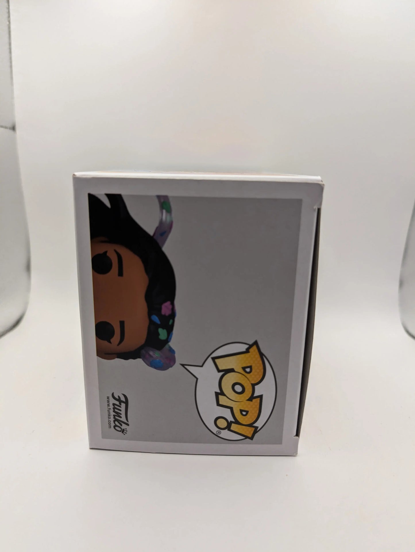 Disney Funko Pop - Pocahontas - Funko Shop Exclusive - No. 1077 FRENLY BRICKS - Open 7 Days