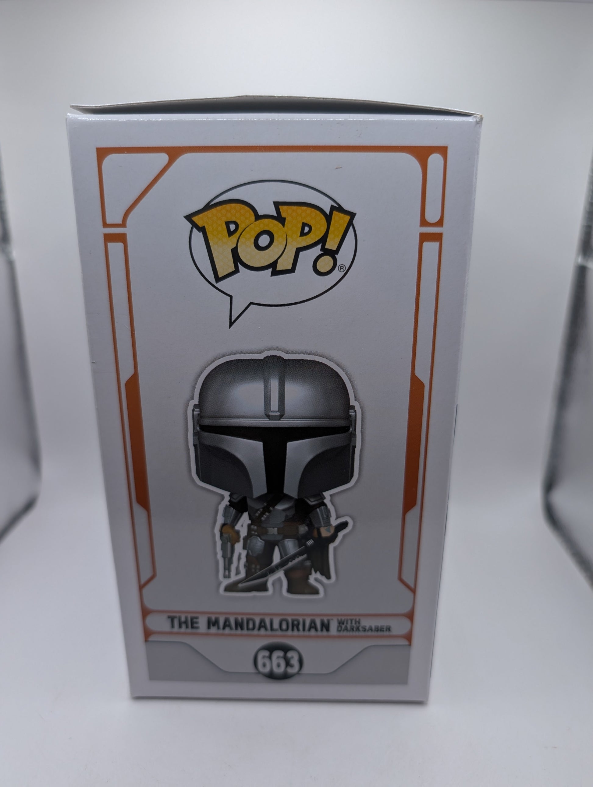 Funko Pop! Star Wars The Mandalorian with Darksaber #663 FRENLY BRICKS - Open 7 Days