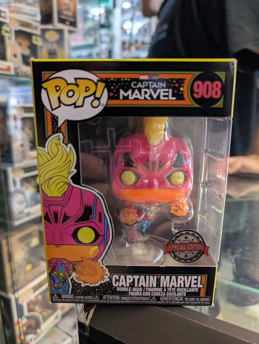 Funko Pop! Captain Marvel - Captain Marvel Special Edt. Vinyl 908 FRENLY BRICKS - Open 7 Days
