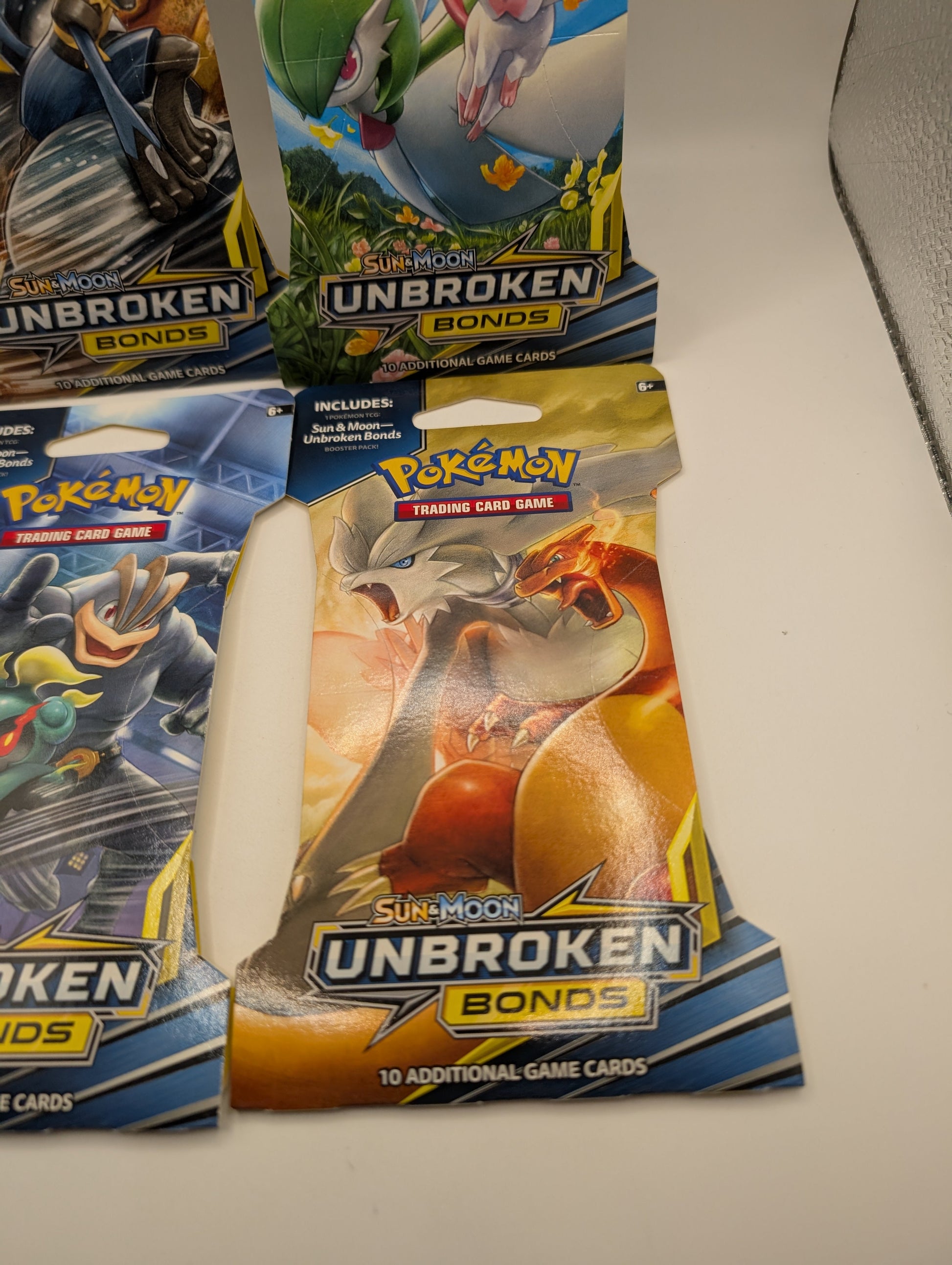 Art Set of 4 Blister Sealed Booster Packs: Pokemon SM unbroken Bonds Cards ENG FRENLY BRICKS - Open 7 Days
