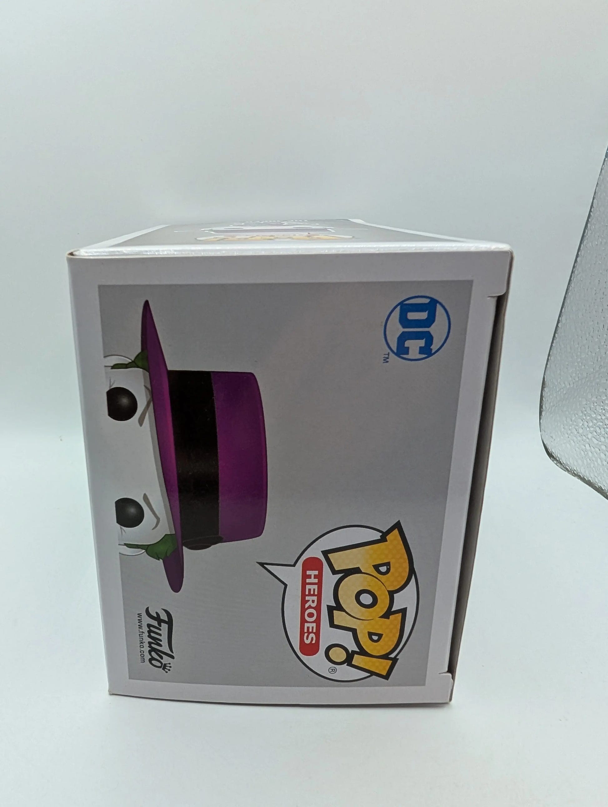 Funko POP! Batman - The Joker 337 - Vinyl Figure FRENLY BRICKS - Open 7 Days image 5