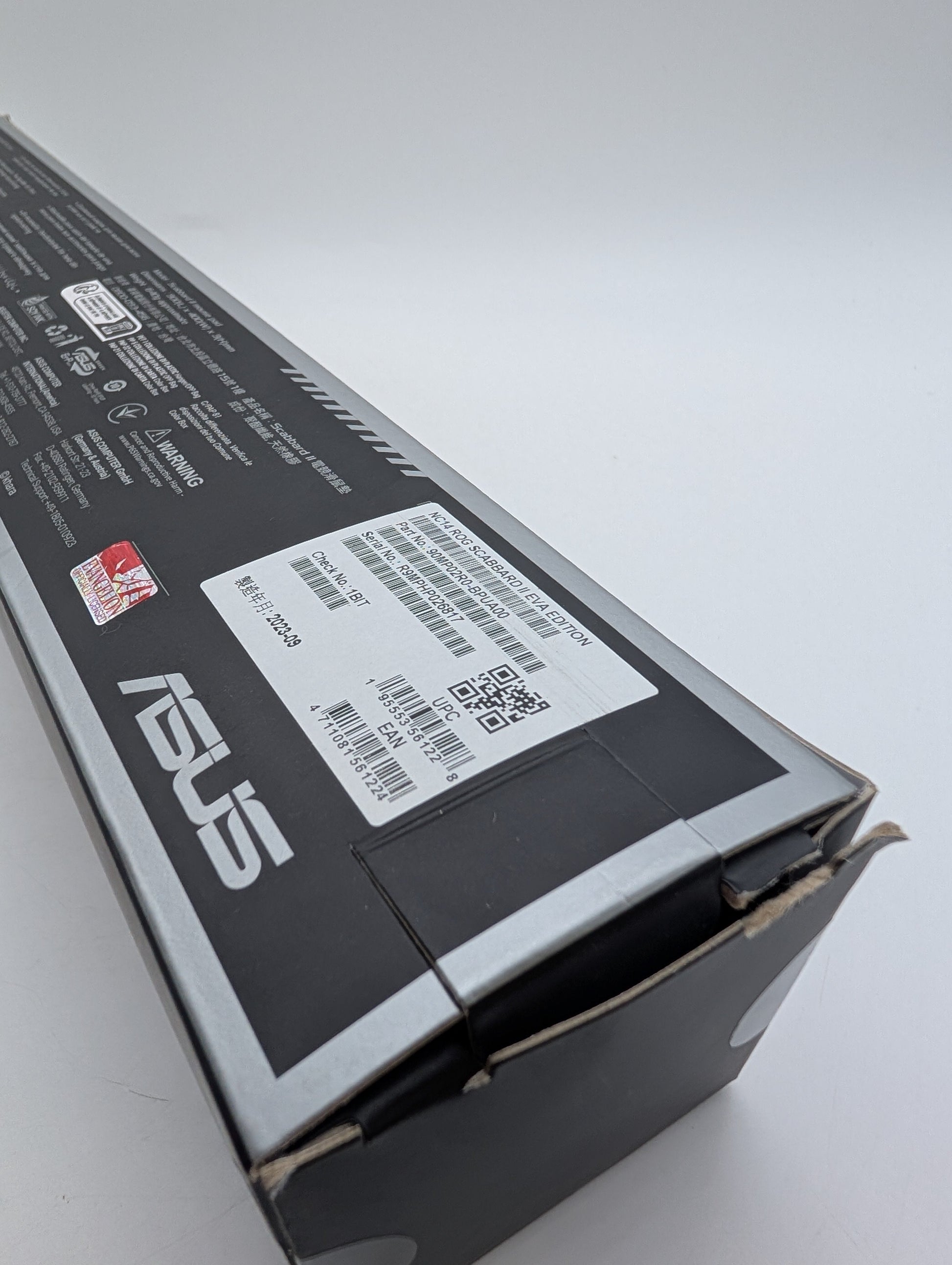 ASUS ROG Scabbard II Gaming Desk Mat - EVA-02 EDITION - Broken Seal otherwise new FRENLY BRICKS - Open 7 Days