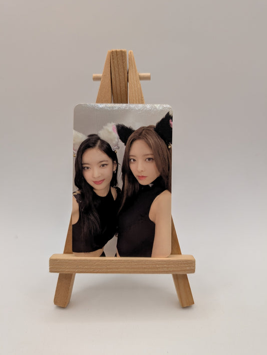 Lia Yuna Unit Official Photocard Itzy Mini Album Cheshire Genuine Kpop FRENLY BRICKS - Open 7 Days