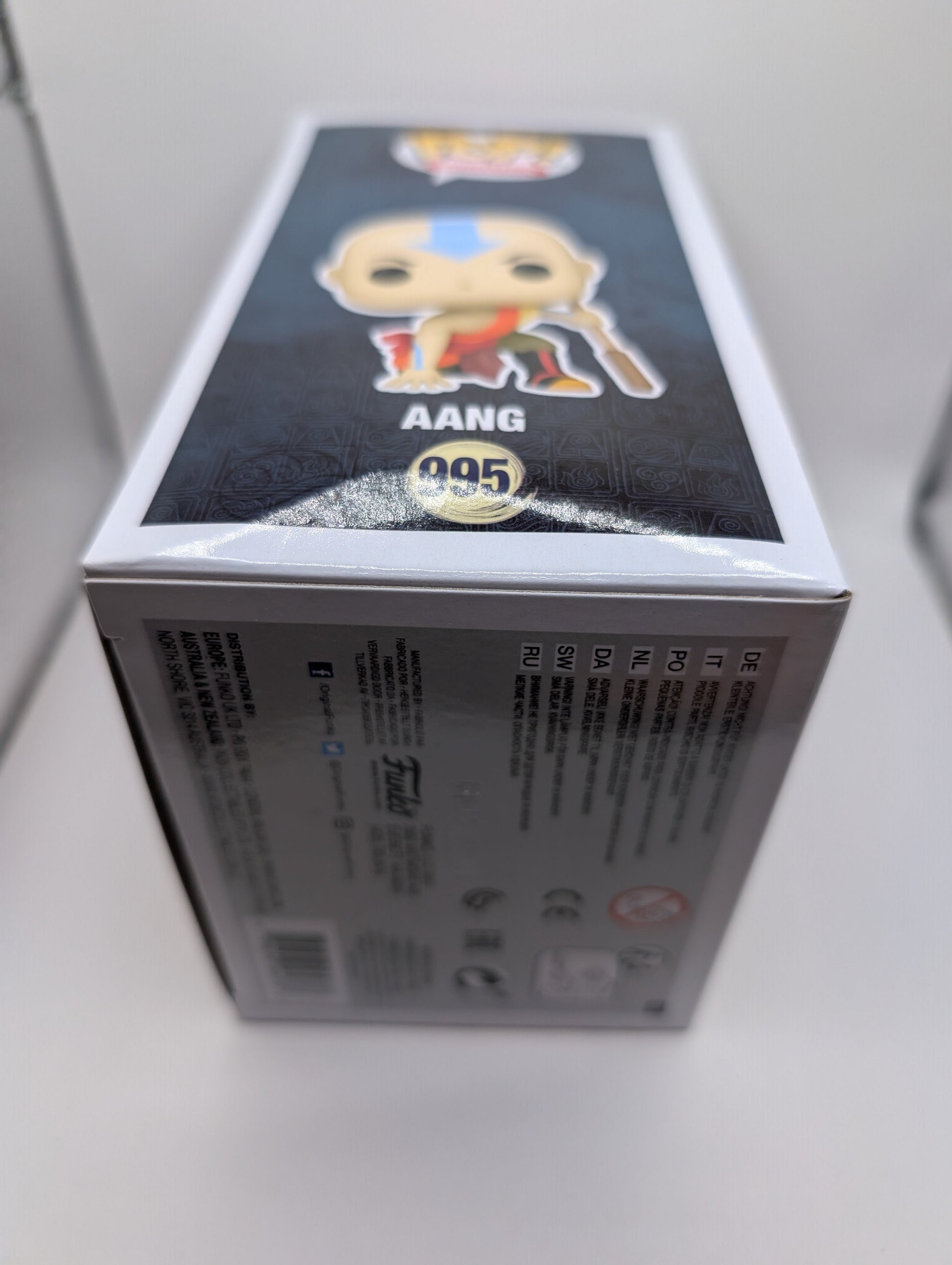Funko POP! Avatar Aang #995 (Funko Exclusive) FRENLY BRICKS - Open 7 Days