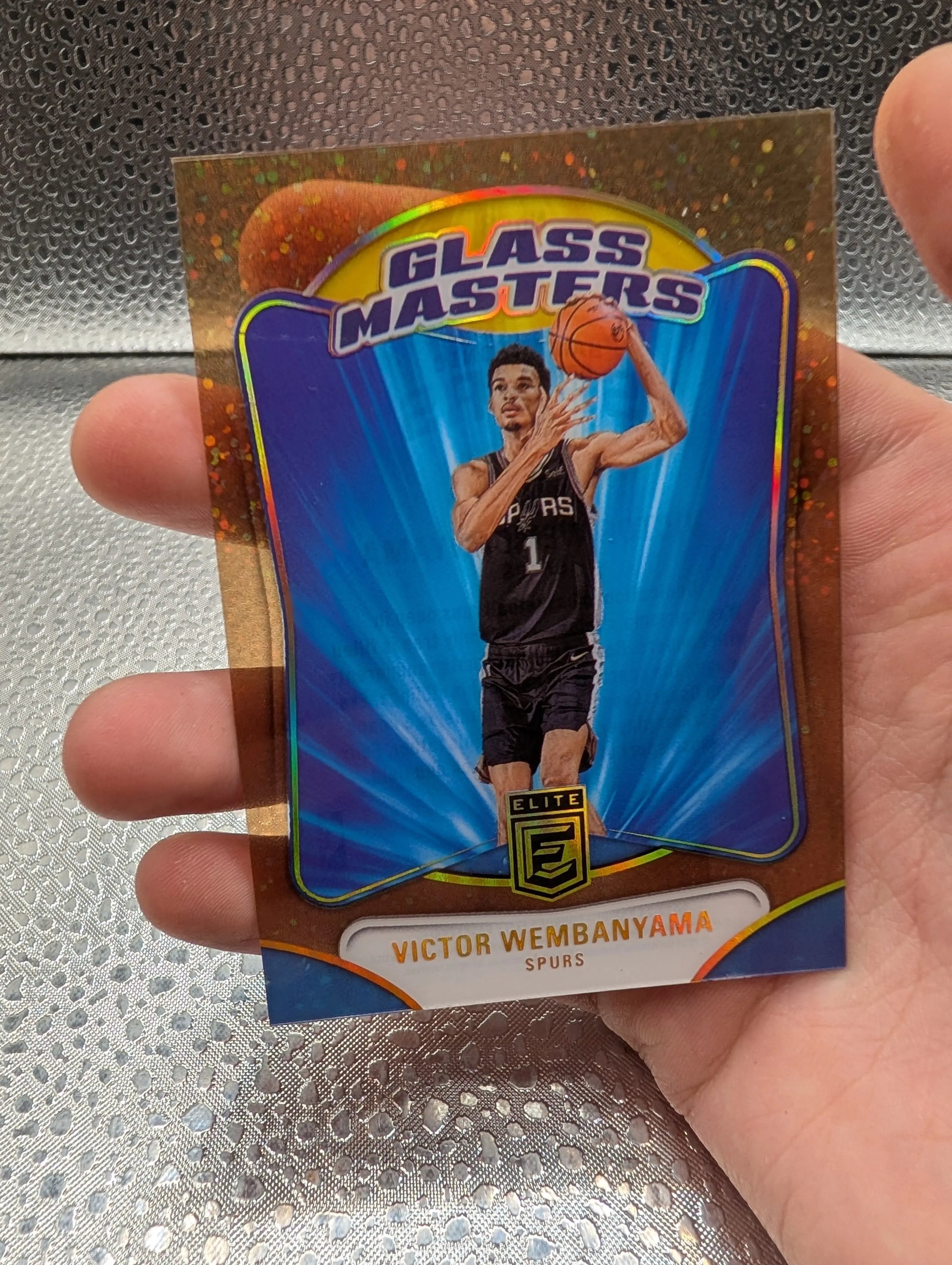 Victor Wembanyama 04/10 Glass Masters Panini Elite FRENLY BRICKS - Open 7 Days