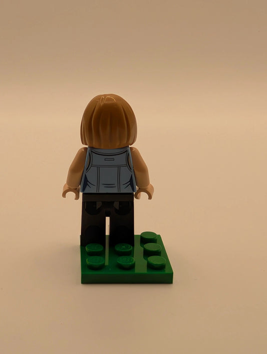 Ideas LEGO Rachel Green F·R·I·E·N·D·S (Friends) TV Show Minifigure 21319 idea05 FRENLY BRICKS - Open 7 Days