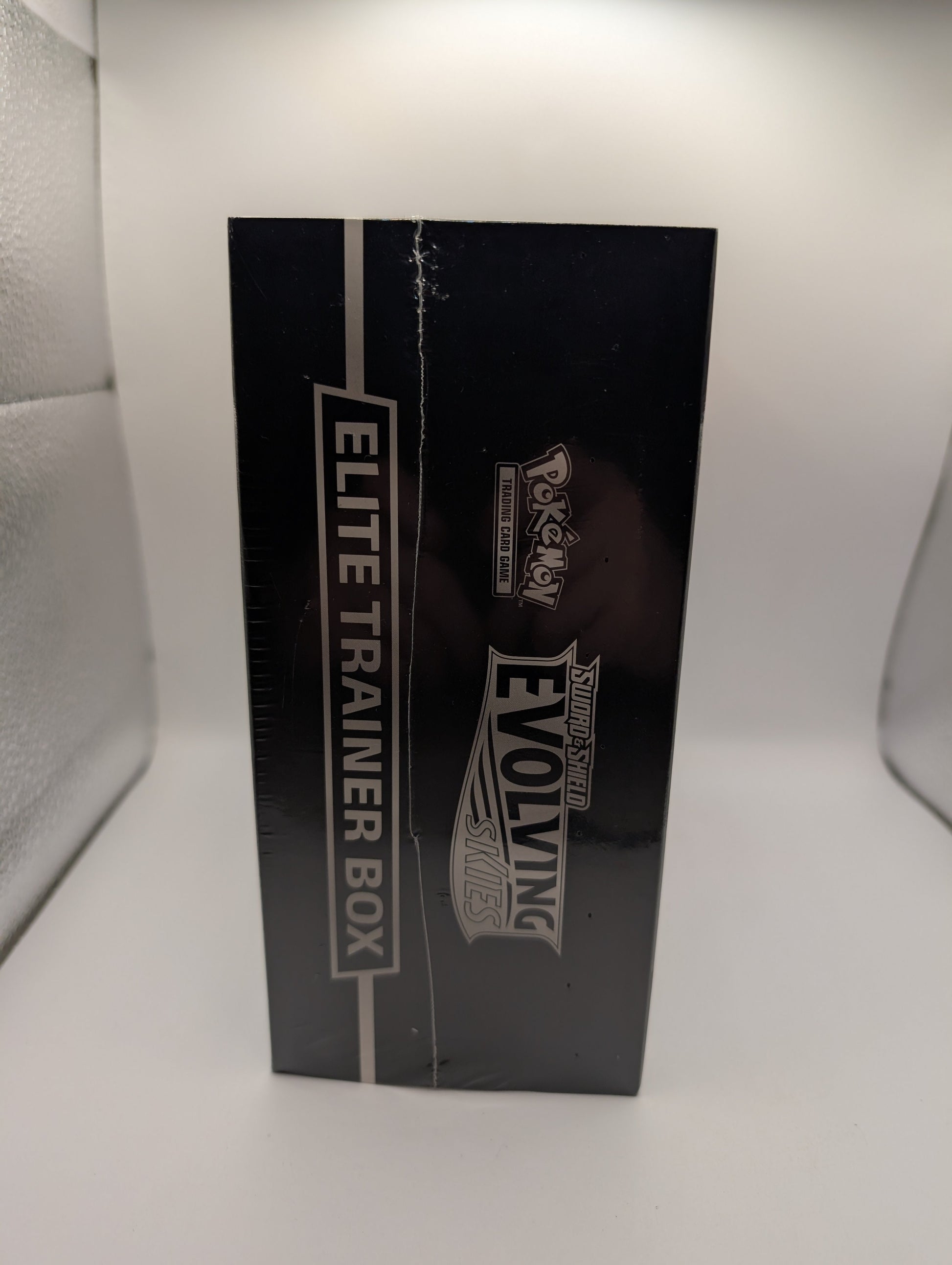 Pokémon TCG: Sword & Shield Evolving Skies Elite Trainer Box ETB Factory Sealed FRENLY BRICKS - Open 7 Days