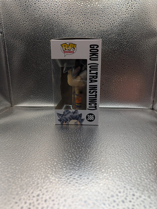 FUNKO Pop Vinyl Goku (Ultra Instinct) Dragon Ball Super #386 FRENLY BRICKS - Open 7 Days