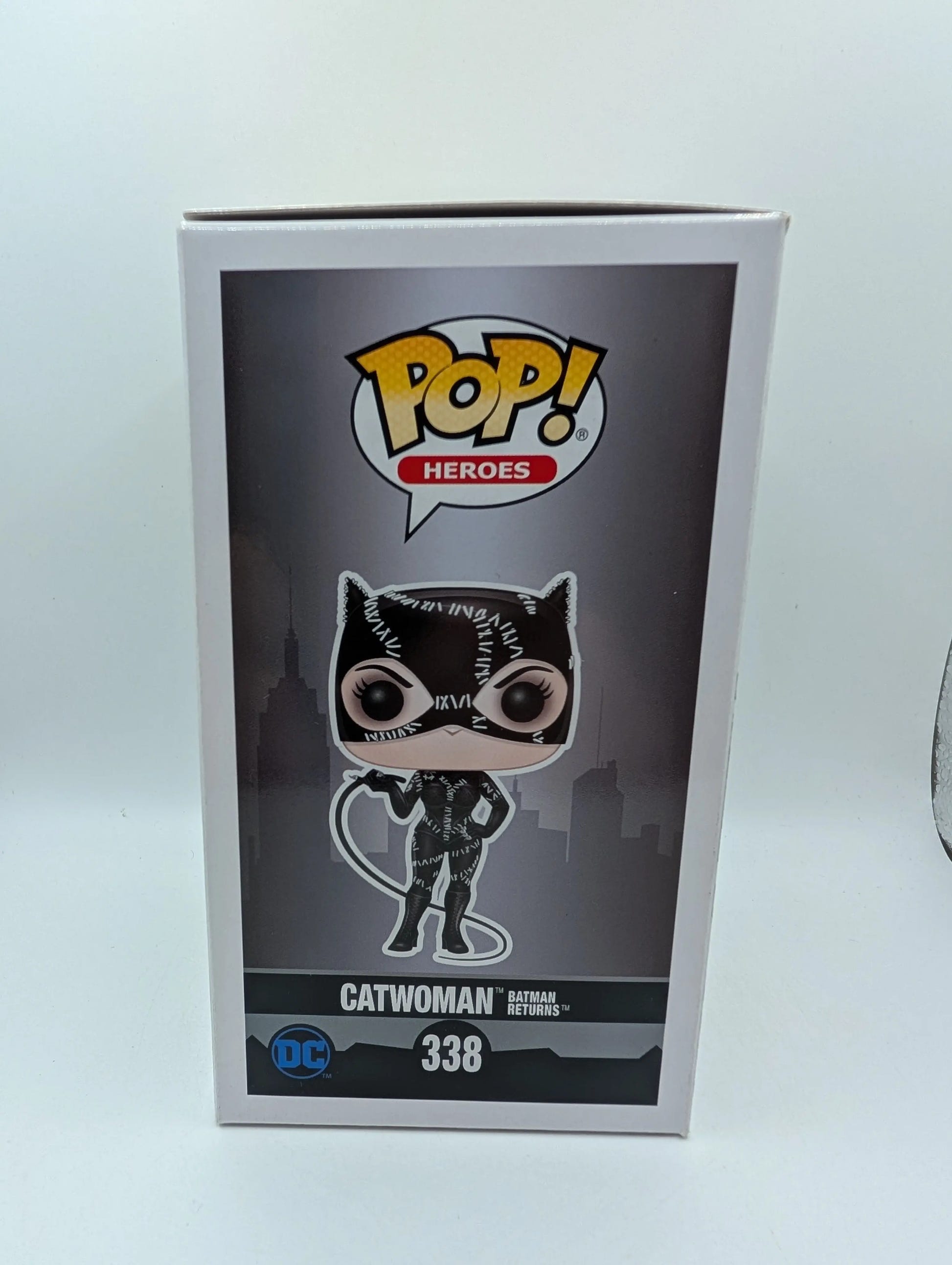 DC Comics Batman Returns CATWOMAN #338 POP HEROES Vinyl Funko FRENLY BRICKS - Open 7 Days image 2