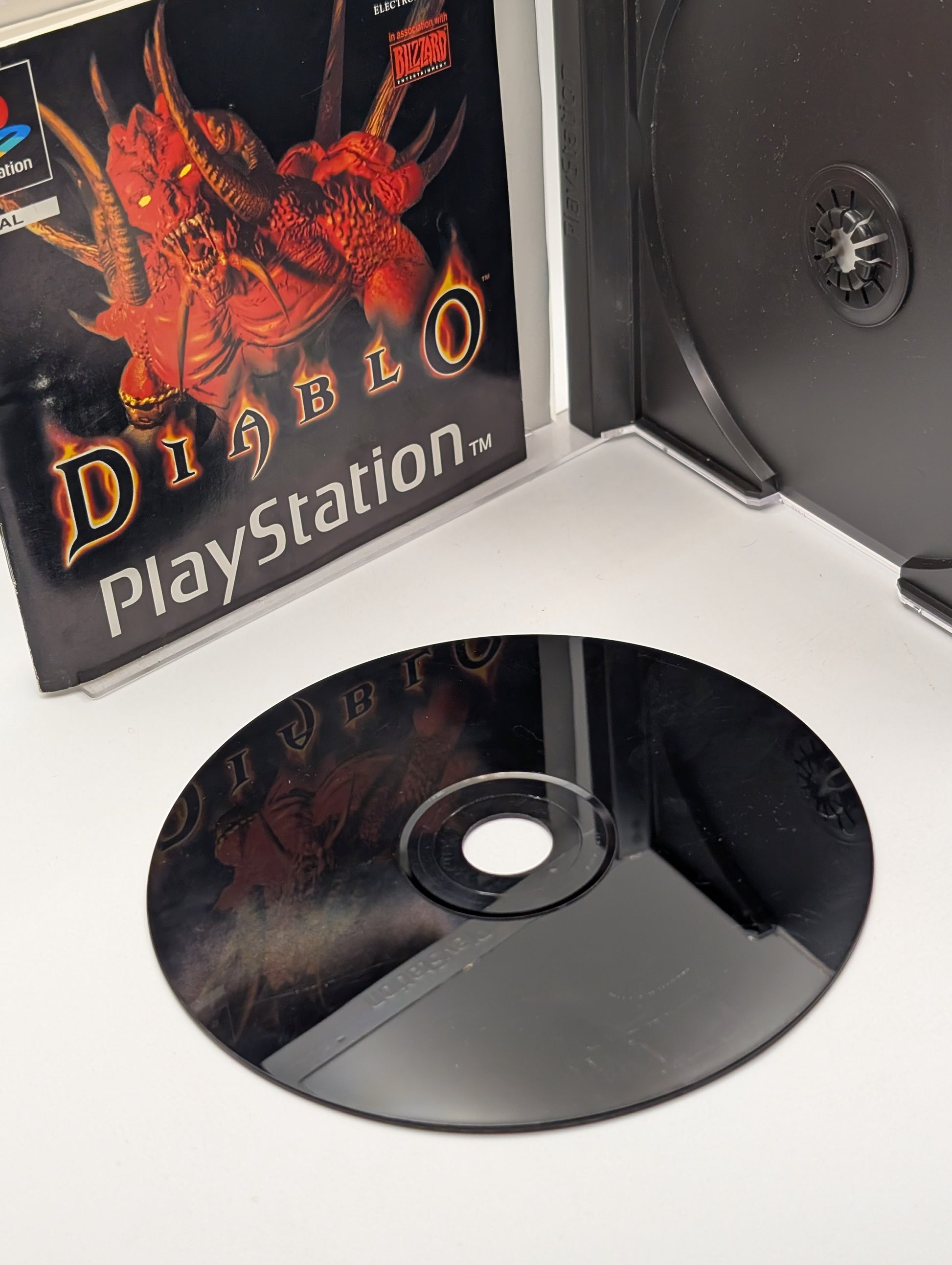 Diablo (Sony PlayStation PS1, 1998) Disc INC case, manual.