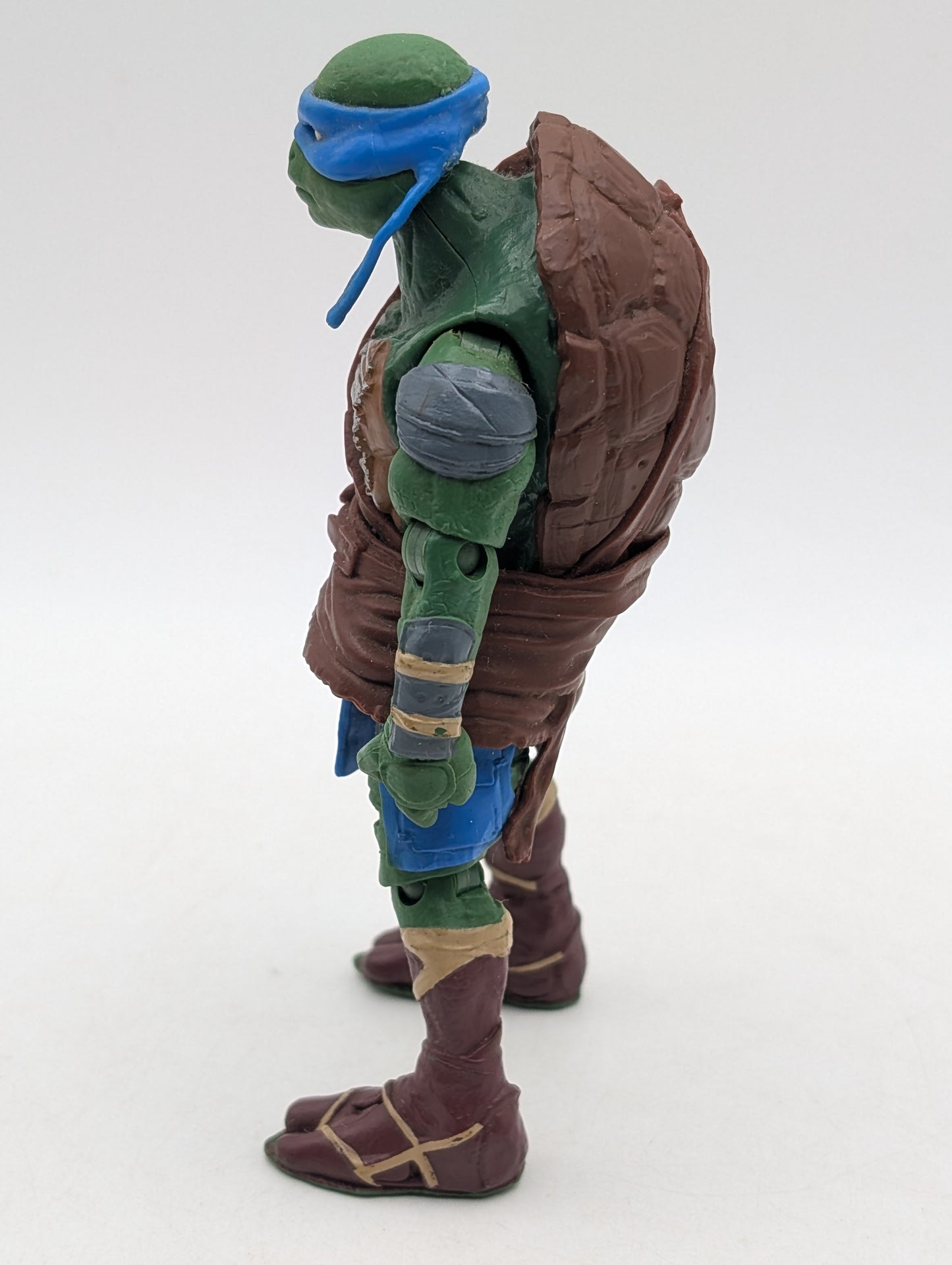 TMNT Out of the Shadows Leonardo Figure 2014 Playmates Toys Ninja Turtles