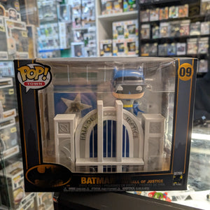 Funko Pop! Town: DC Comics - Batman Vinyl Figure 09 FRENLY BRICKS - Open 7 Days