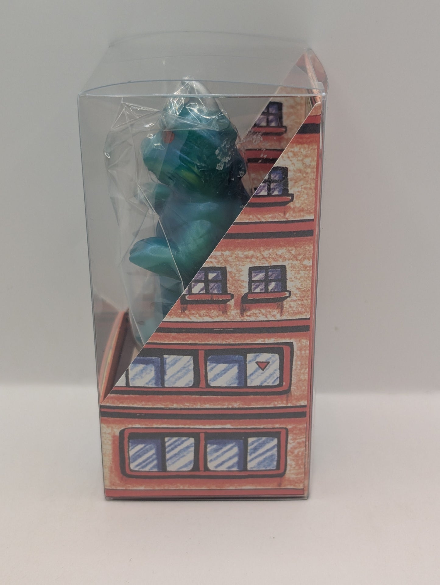 US TOYS Japanese Gomez Green Tsuburaya Figure Toy FRENLY BRICKS - Open 7 Days