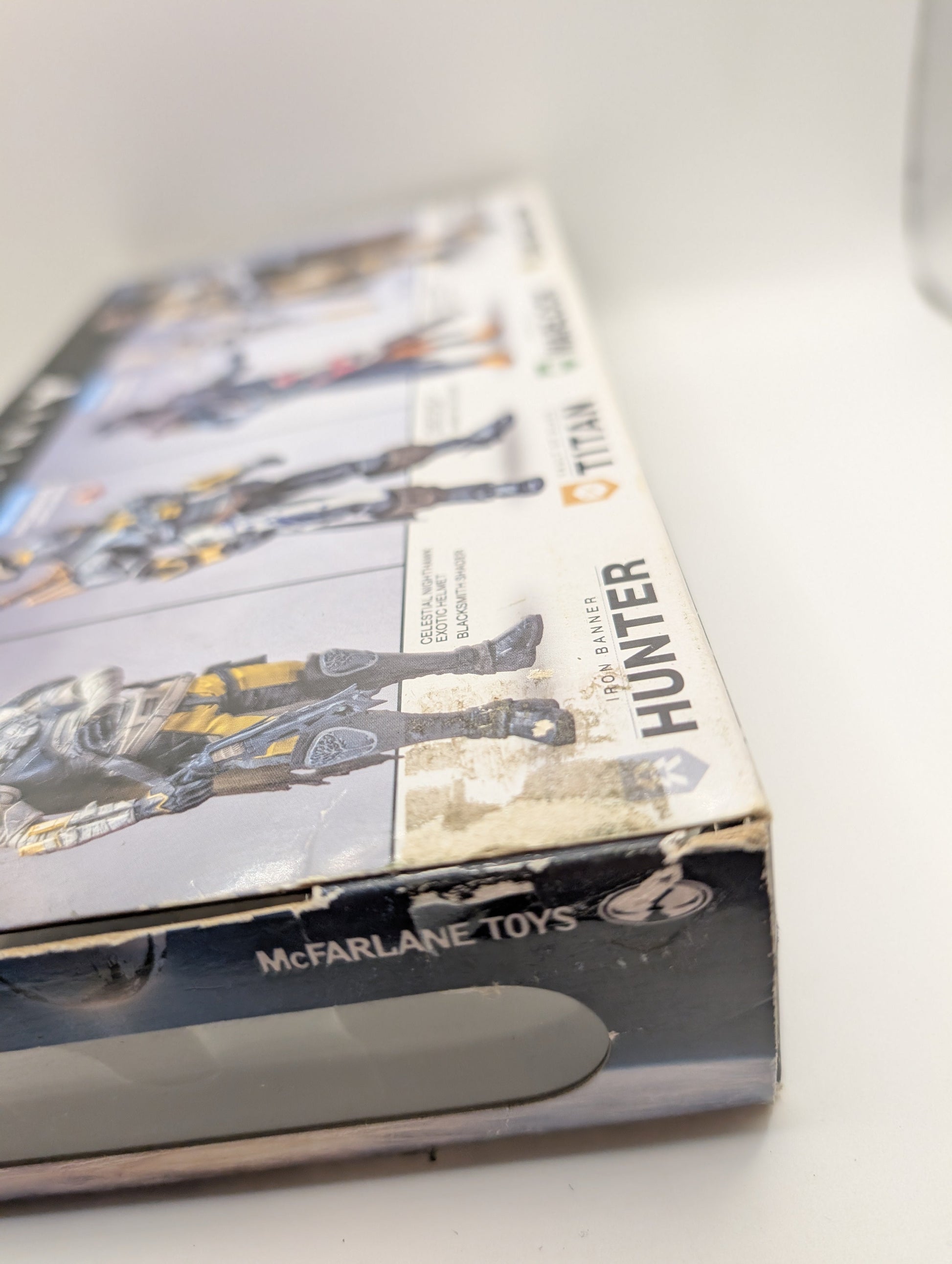 MCFARLANE TOYS- "IRON BANNER HUNTER" #26 BLACKSMITH SHADER Destiny Game FRENLY BRICKS - Open 7 Days