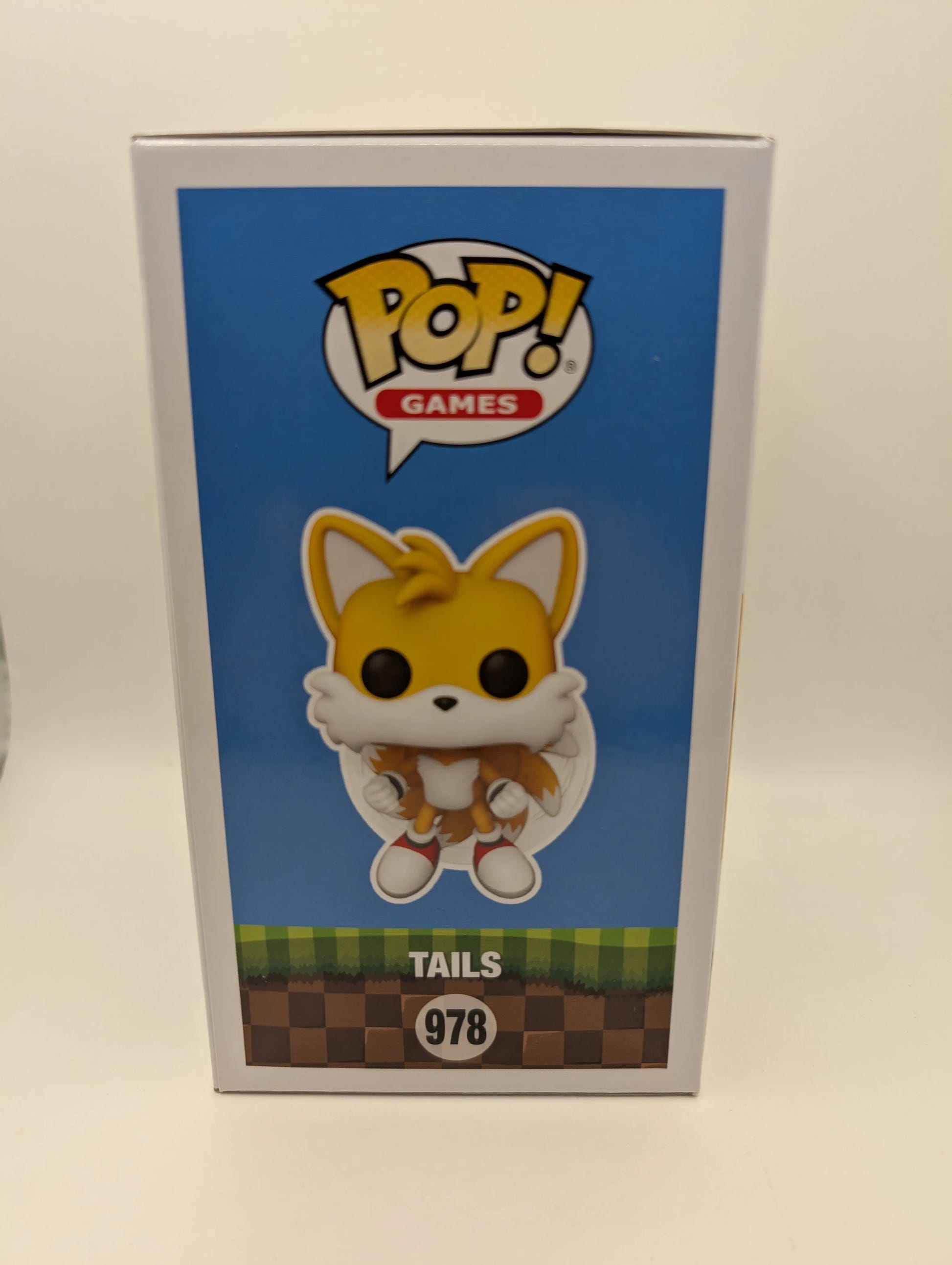 Funko Pop Games #978 Sonic the Hedgehog Flying Tails Chase Flocked Vinyl Figure FRENLY BRICKS - Open 7 Days image 2
