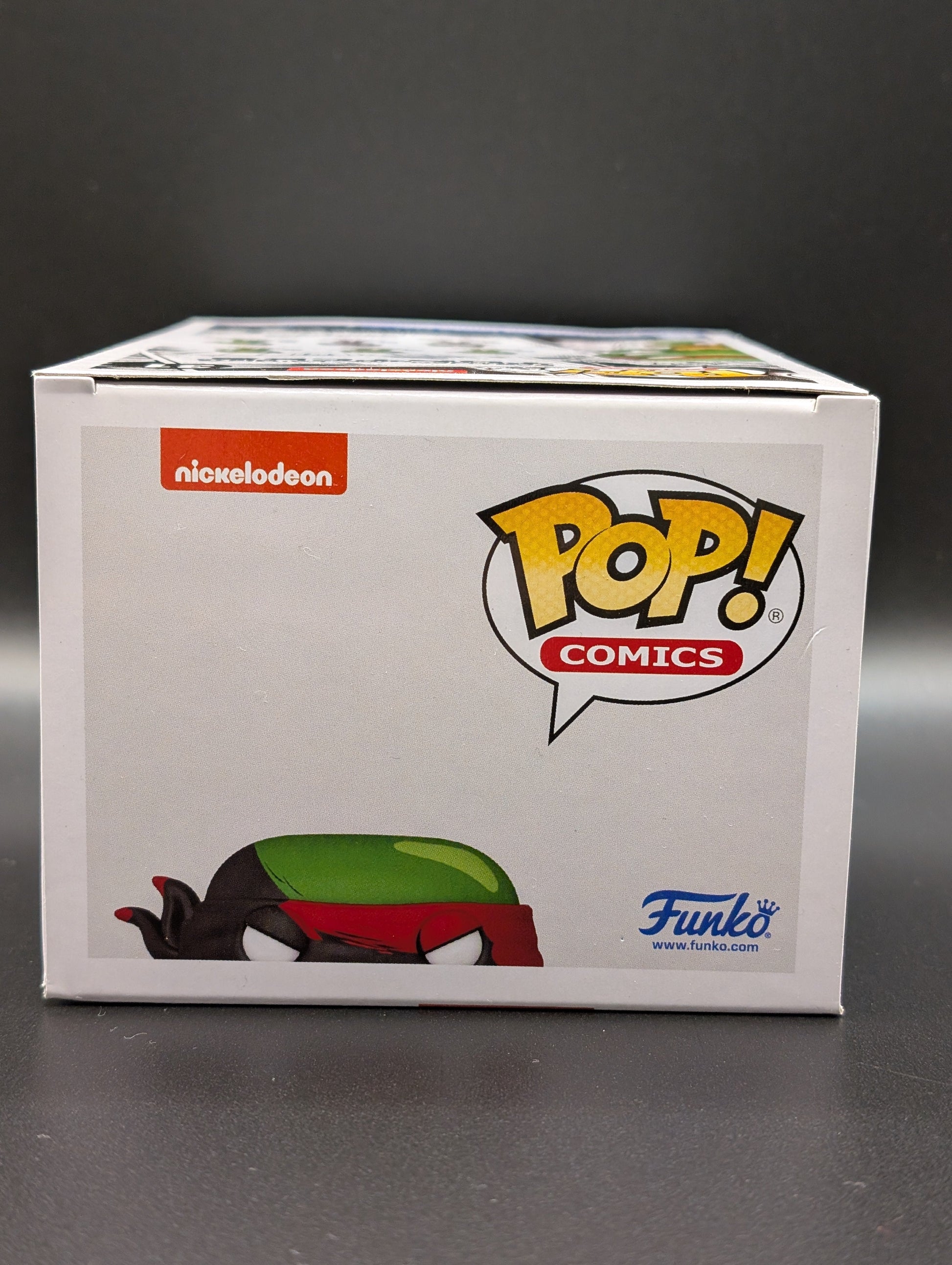 Funko POP! Tv Teenage Mutant Ninja Turtles #31 Raphael B+W Chase Limited Edition FRENLY BRICKS - Open 7 Days