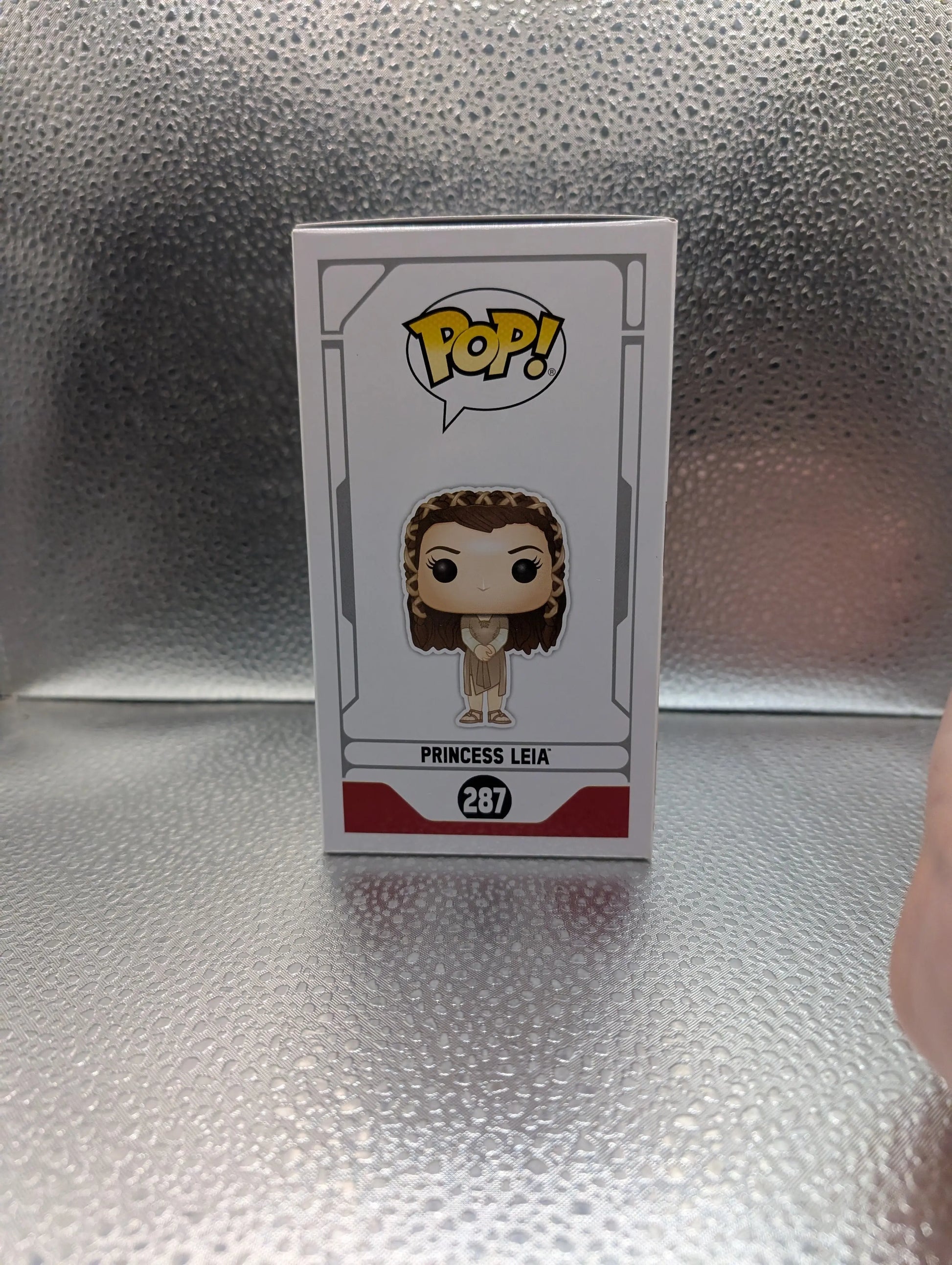 FUNKO Pop Vinyl Princess Leia Star Wars #287 FRENLY BRICKS - Open 7 Days