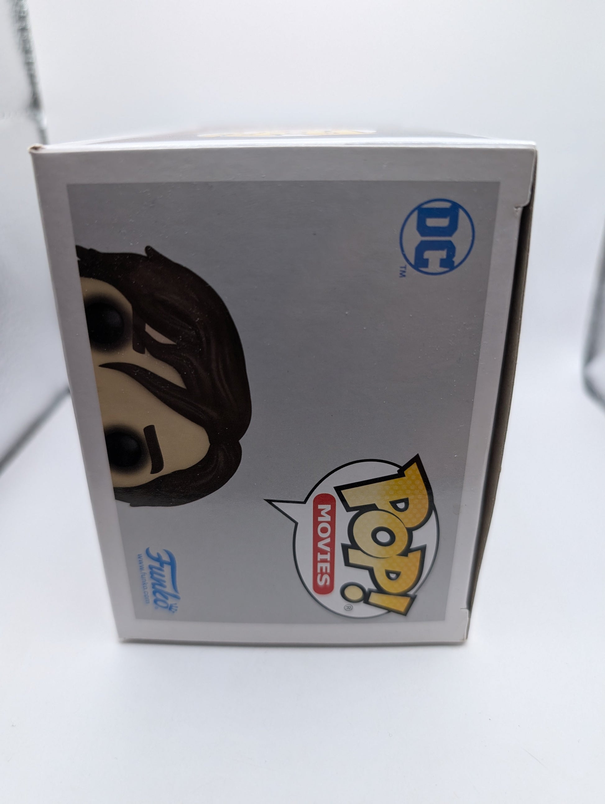 Funko Pop! The Batman: #1194 BRUCE WAYNE *VAULTED* FRENLY BRICKS - Open 7 Days