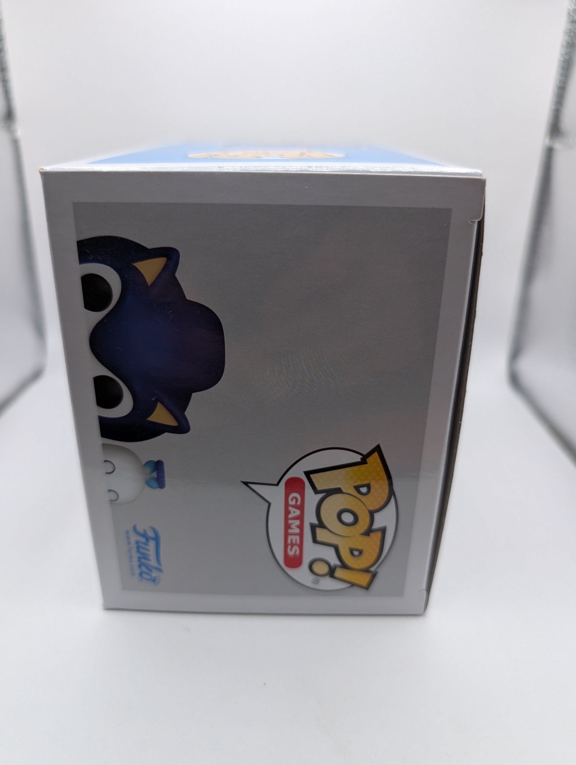 Funko Pop! Sonic The Hedgehog Sonic with Hero Chao #1036 FRENLY BRICKS - Open 7 Days