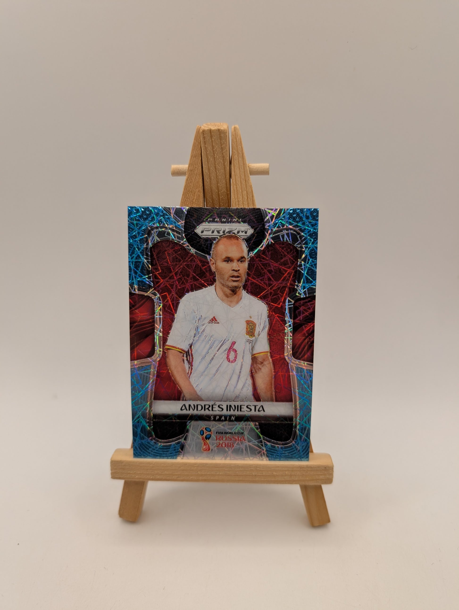Prizm World Cup 2018 Andres Iniesta Spain Light Blue Lazer /125
