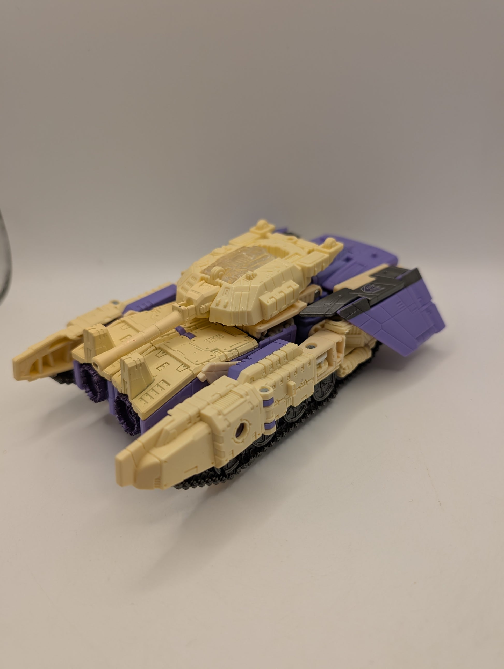 Takaratomy Generations Series Lg59 Blitzwing Japanese Ver. Action Figure Toy