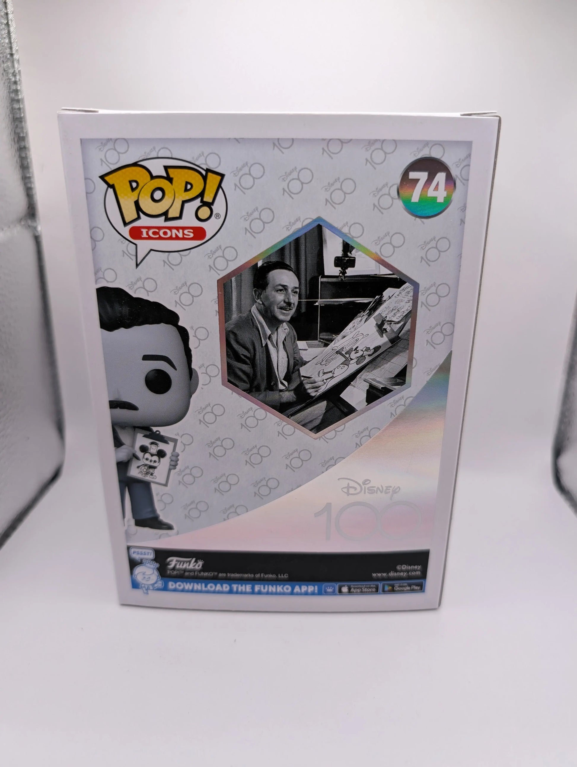 Funko POP! Icons Disney 100 WALT DISNEY WITH DRAWING #74 FRENLY BRICKS - Open 7 Days