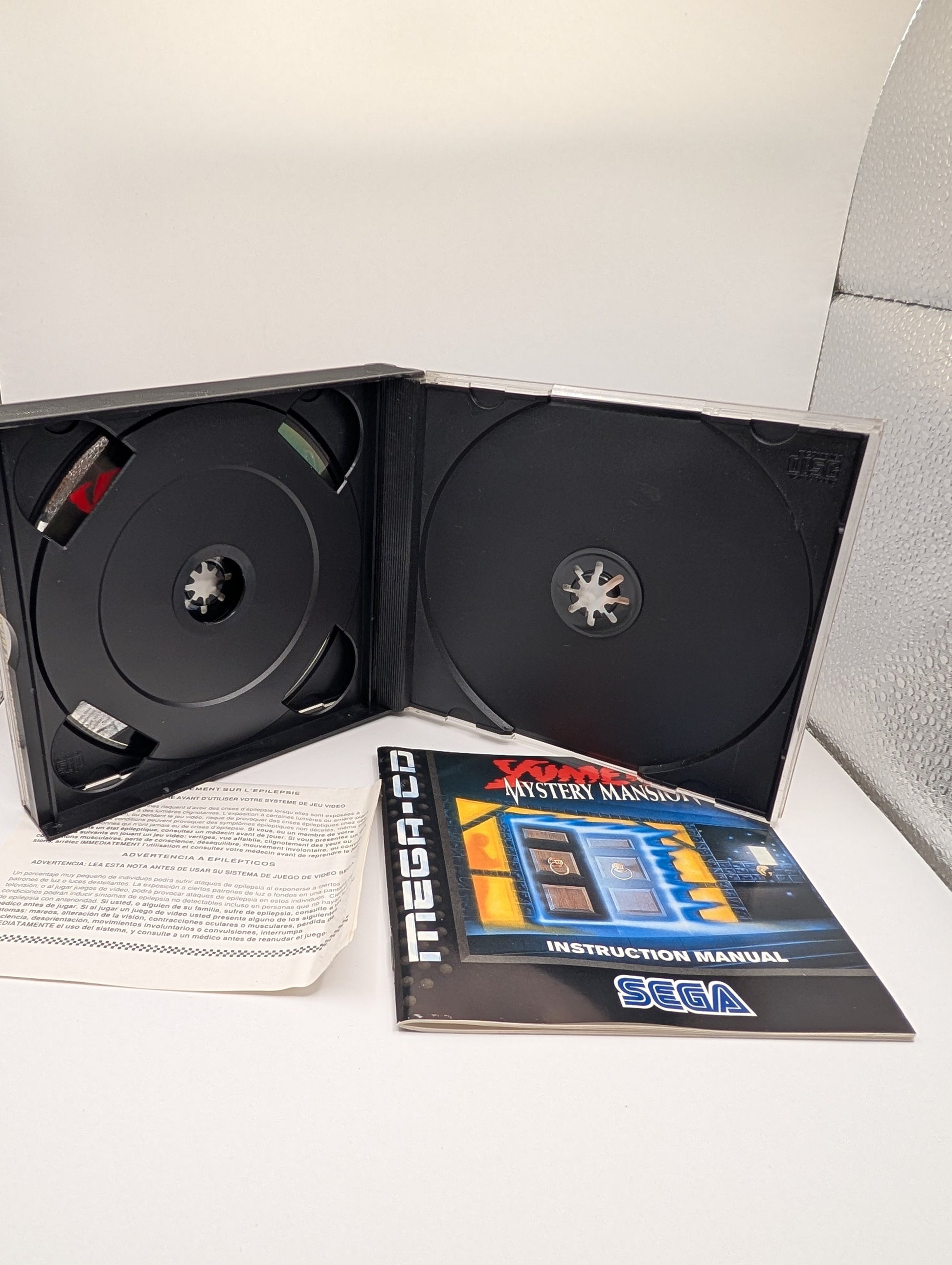 Yumemi Mystery Mansion (Sega Mega-CD, 1994 PAL) photos suggest condition FRENLY BRICKS - Open 7 Days