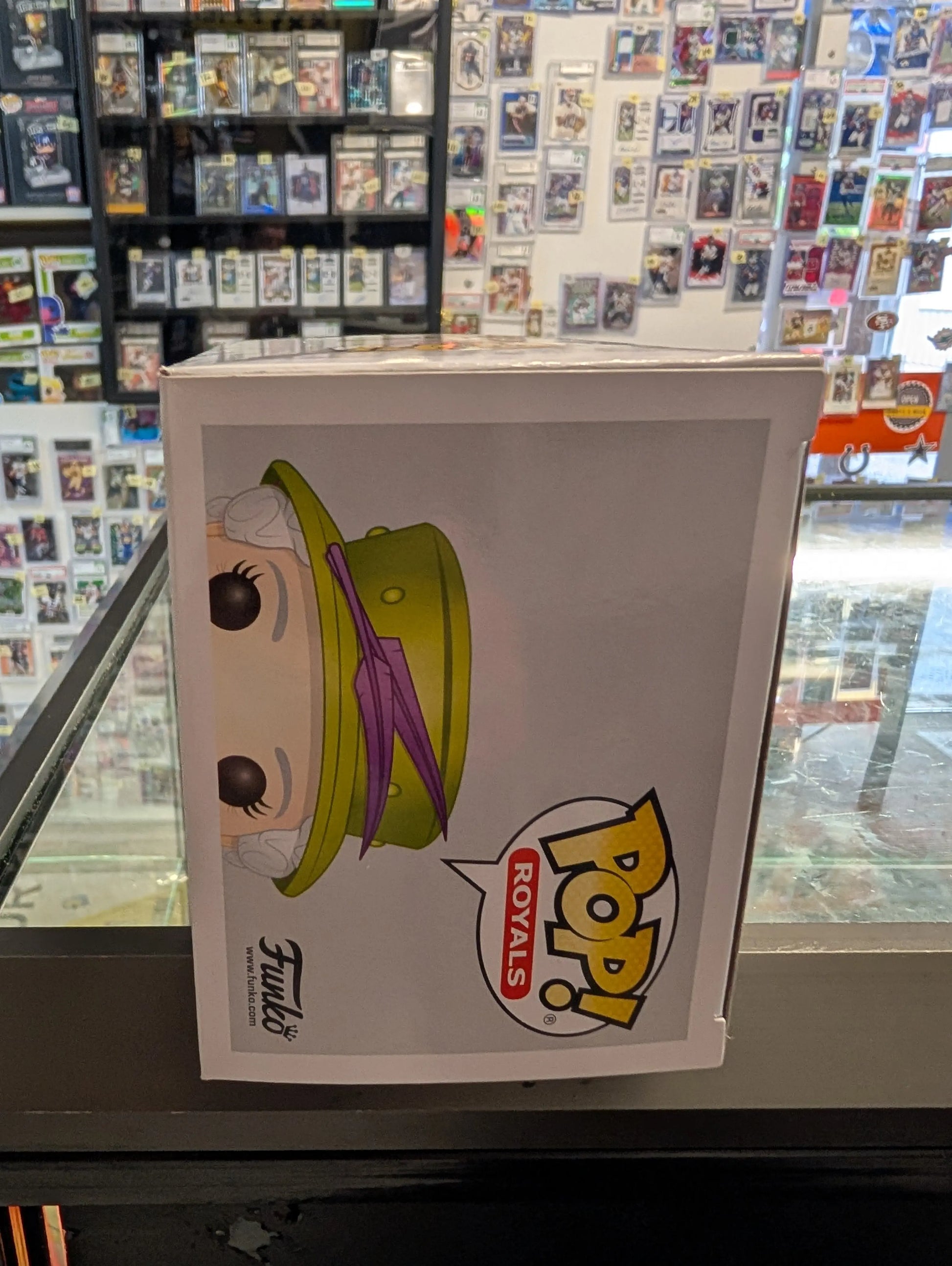 Queen Elizabeth II POP Vinyl Figure #01 Funko Royals FRENLY BRICKS - Open 7 Days