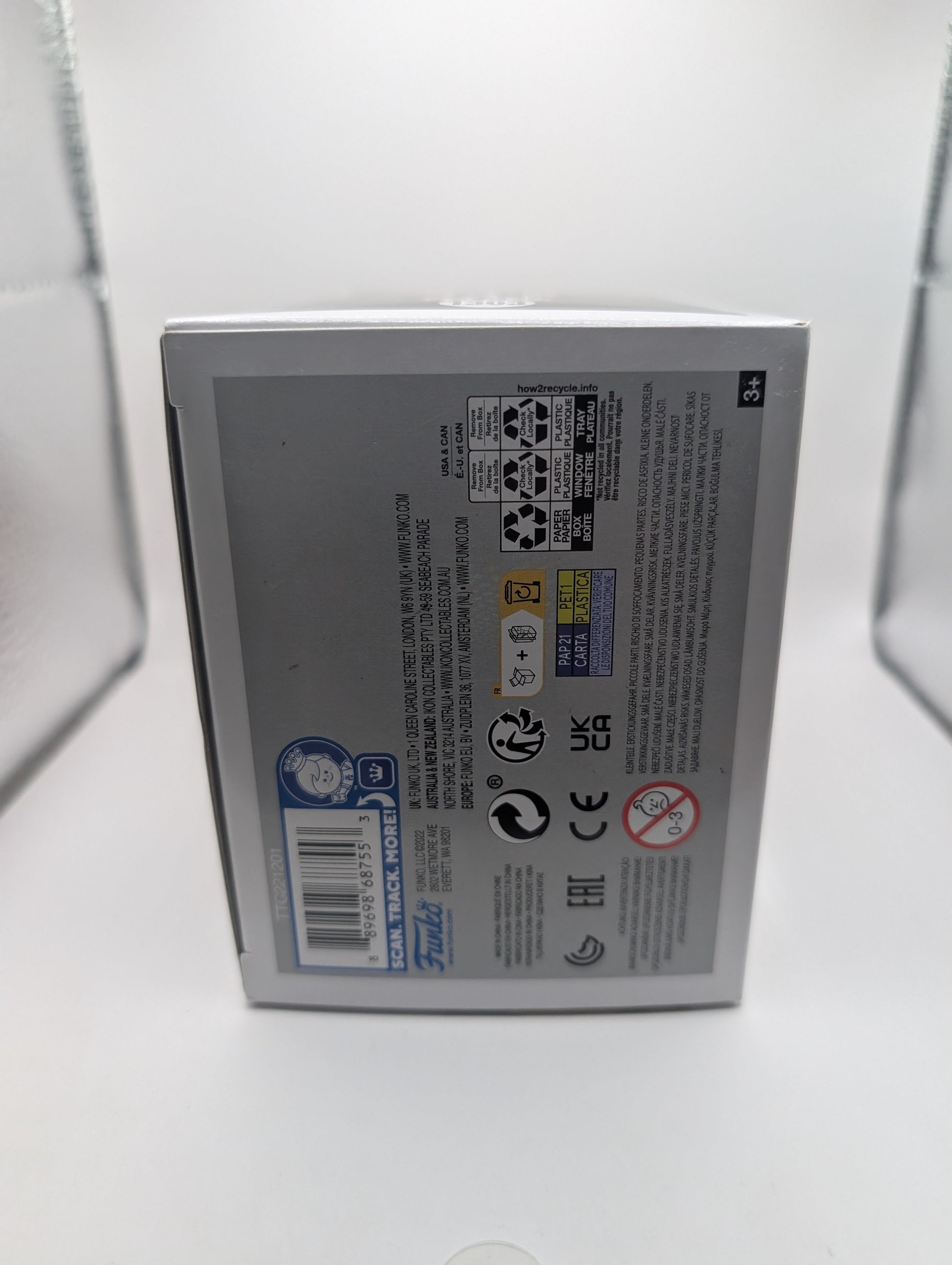 FUNKO POP VINYL ATTACK ON TITAN YELENA #1303 EXCLUSIVE +Prot FRENLY BRICKS - Open 7 Days