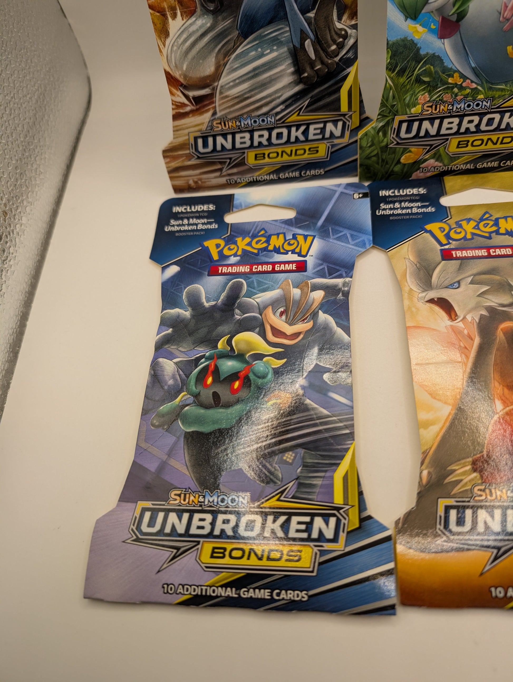 Art Set of 4 Blister Sealed Booster Packs: Pokemon SM unbroken Bonds Cards ENG FRENLY BRICKS - Open 7 Days